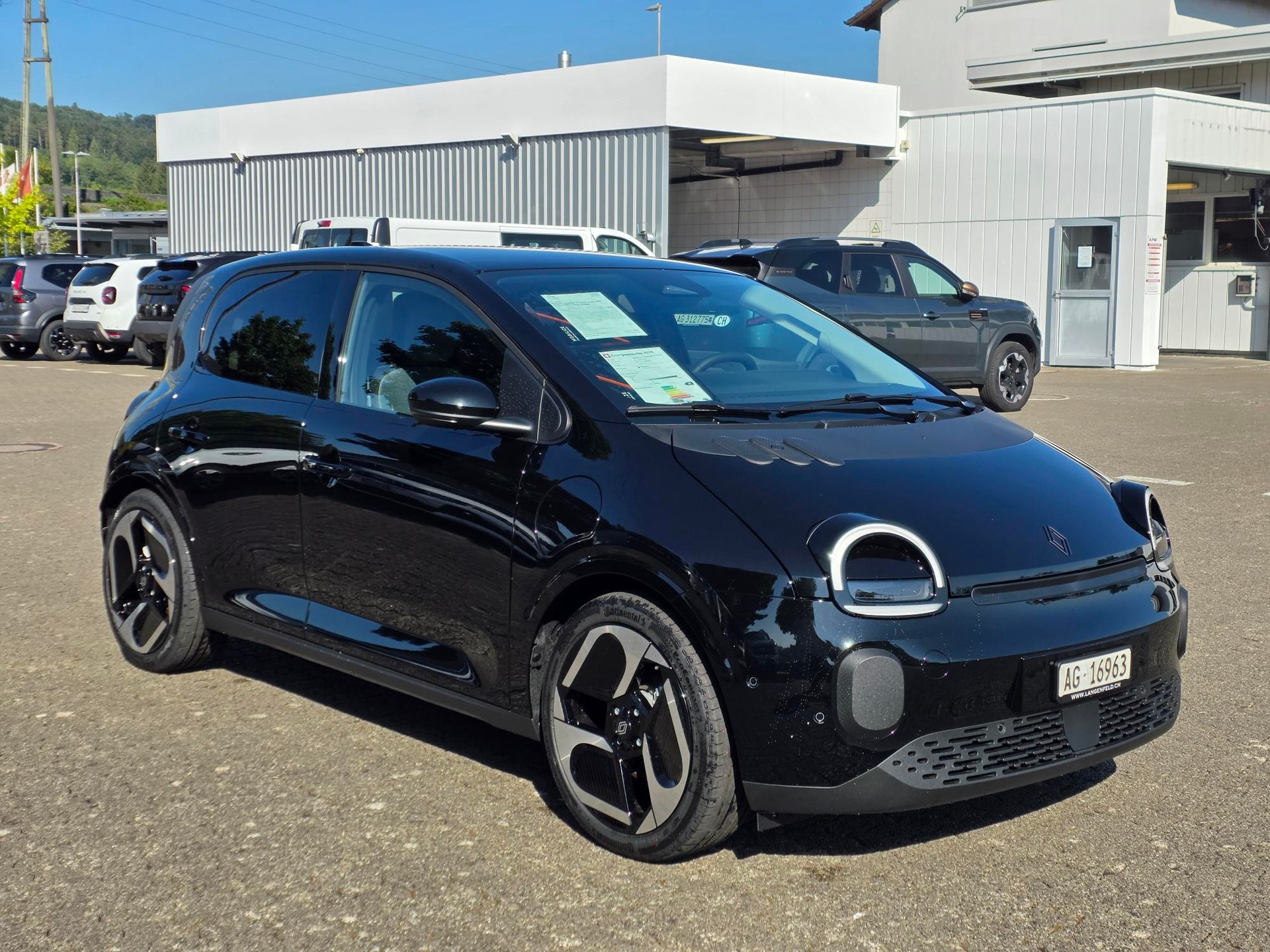 RENAULT Twingo E-Tech Urban Range techno-image-4