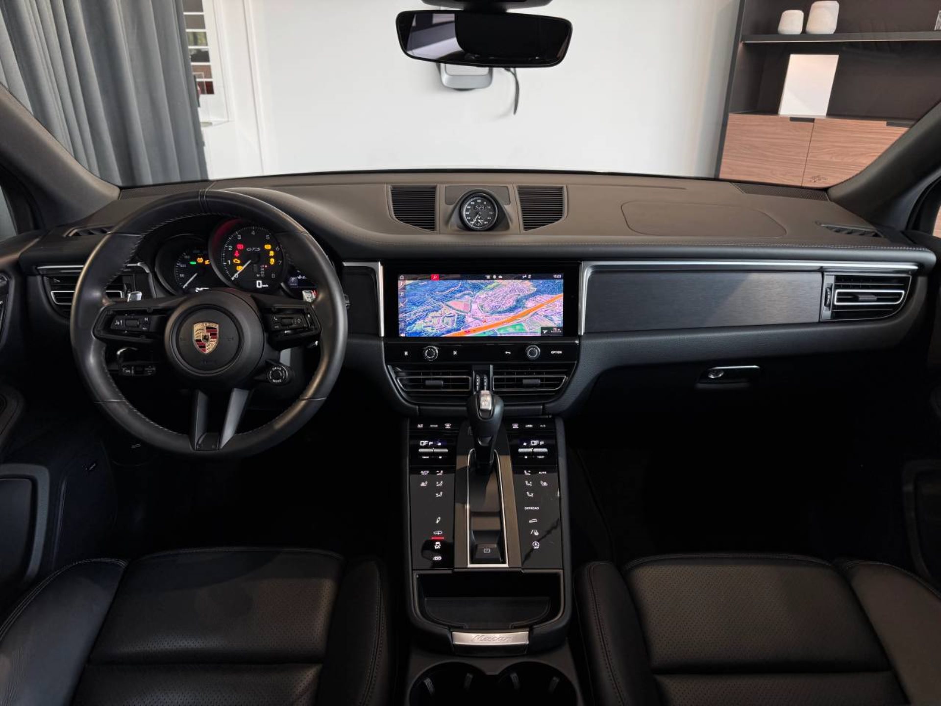PORSCHE Macan GTS-image-15