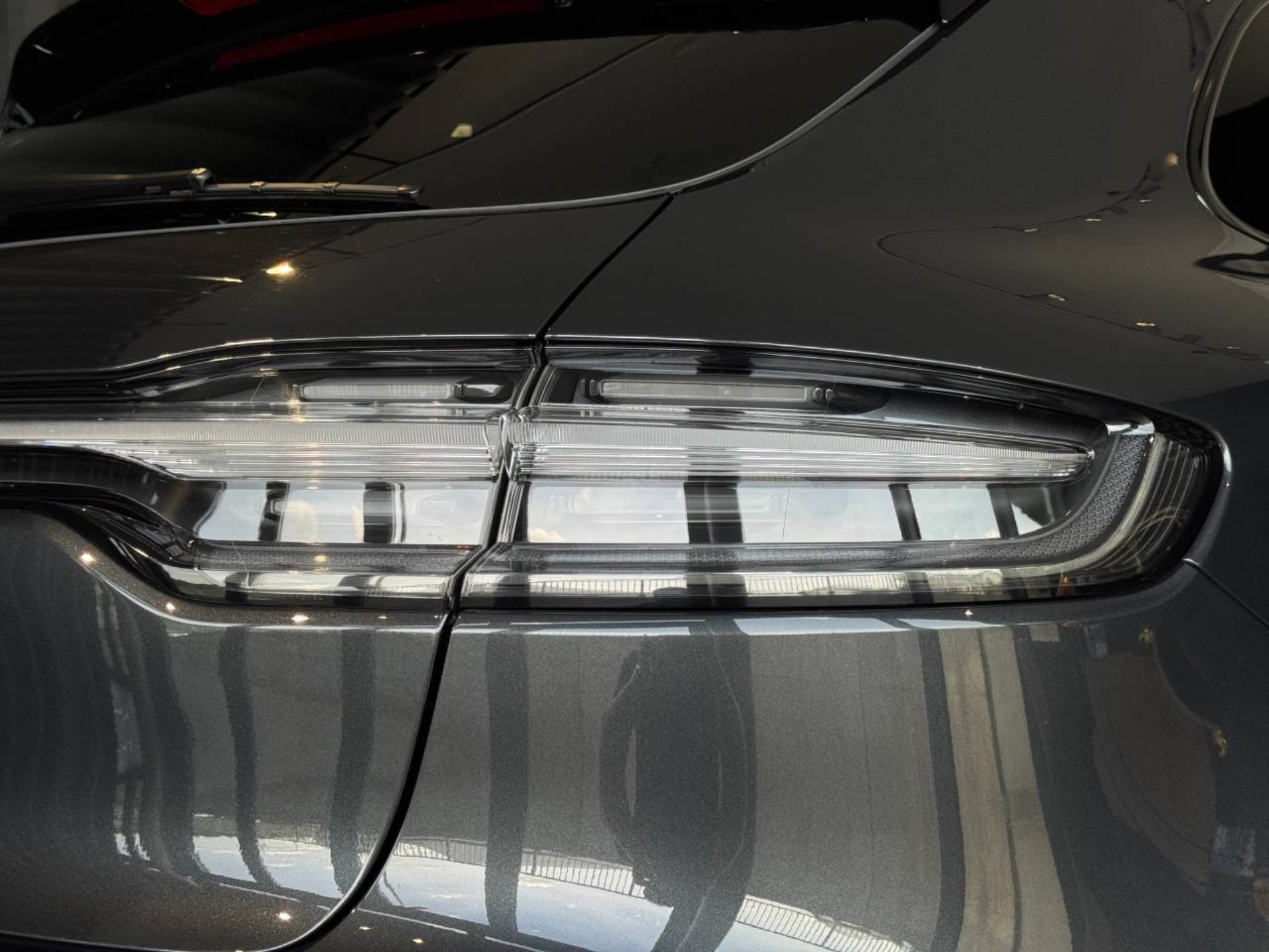 PORSCHE Macan GTS-image-11