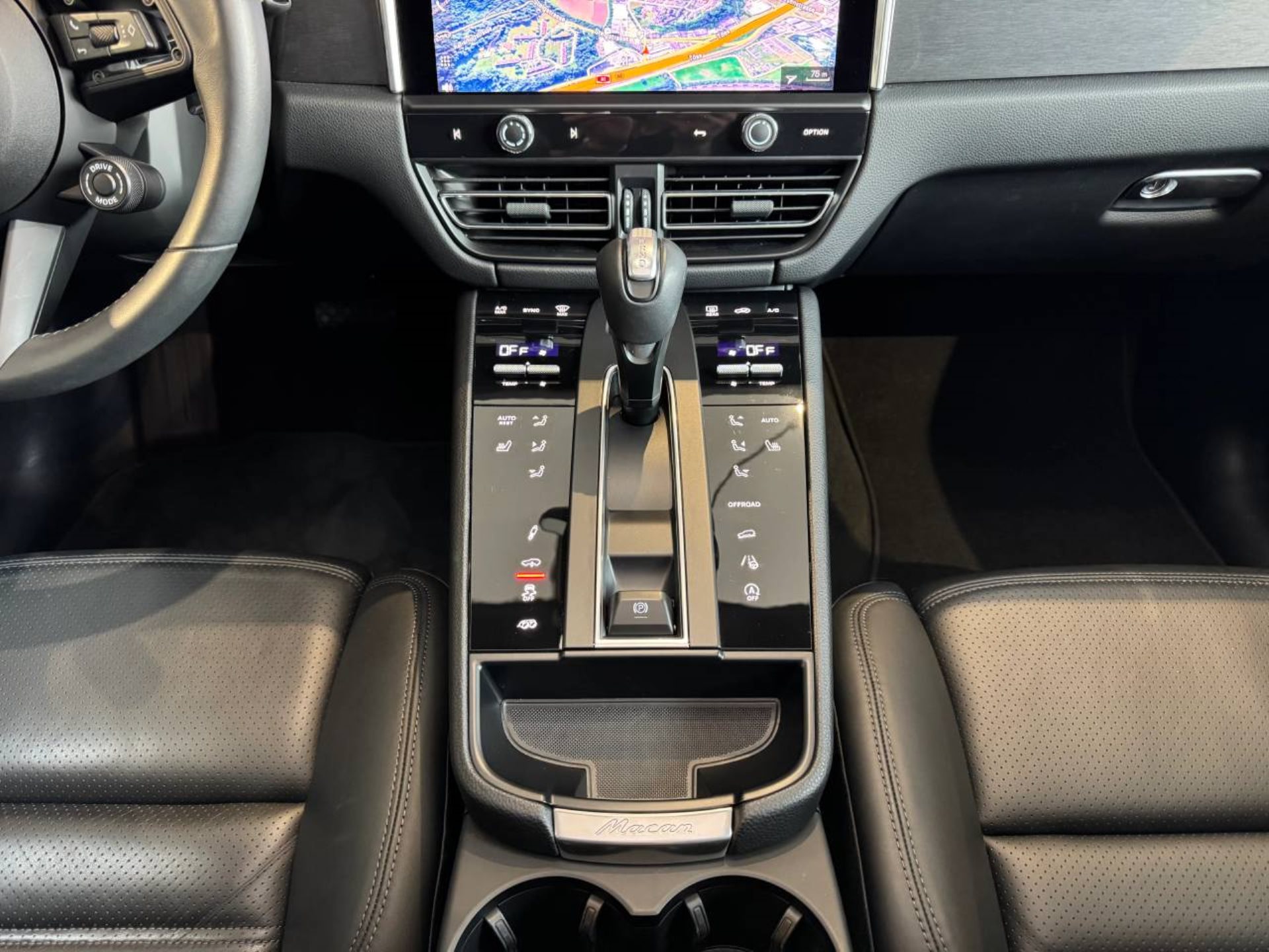 PORSCHE Macan GTS-image-16