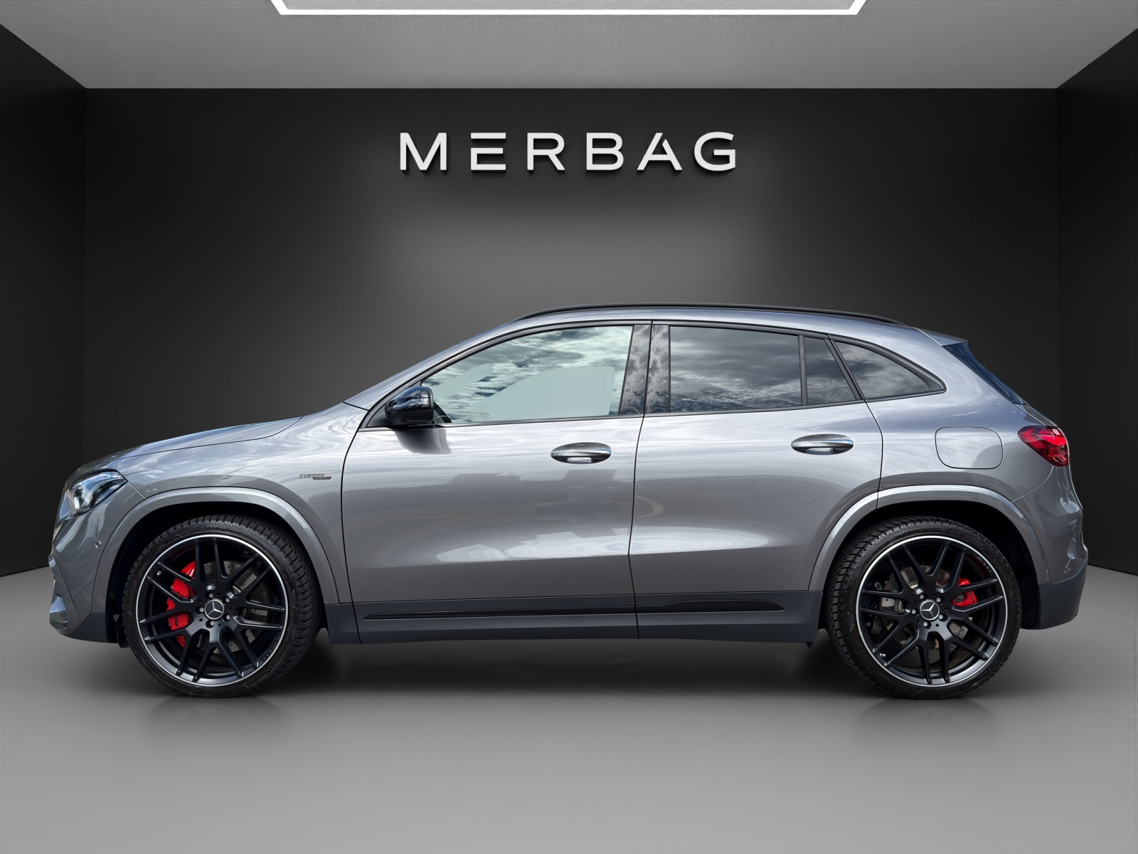 MERCEDES-BENZ GLA AMG 45 S 4Matic+ 8G-DCT-image-5