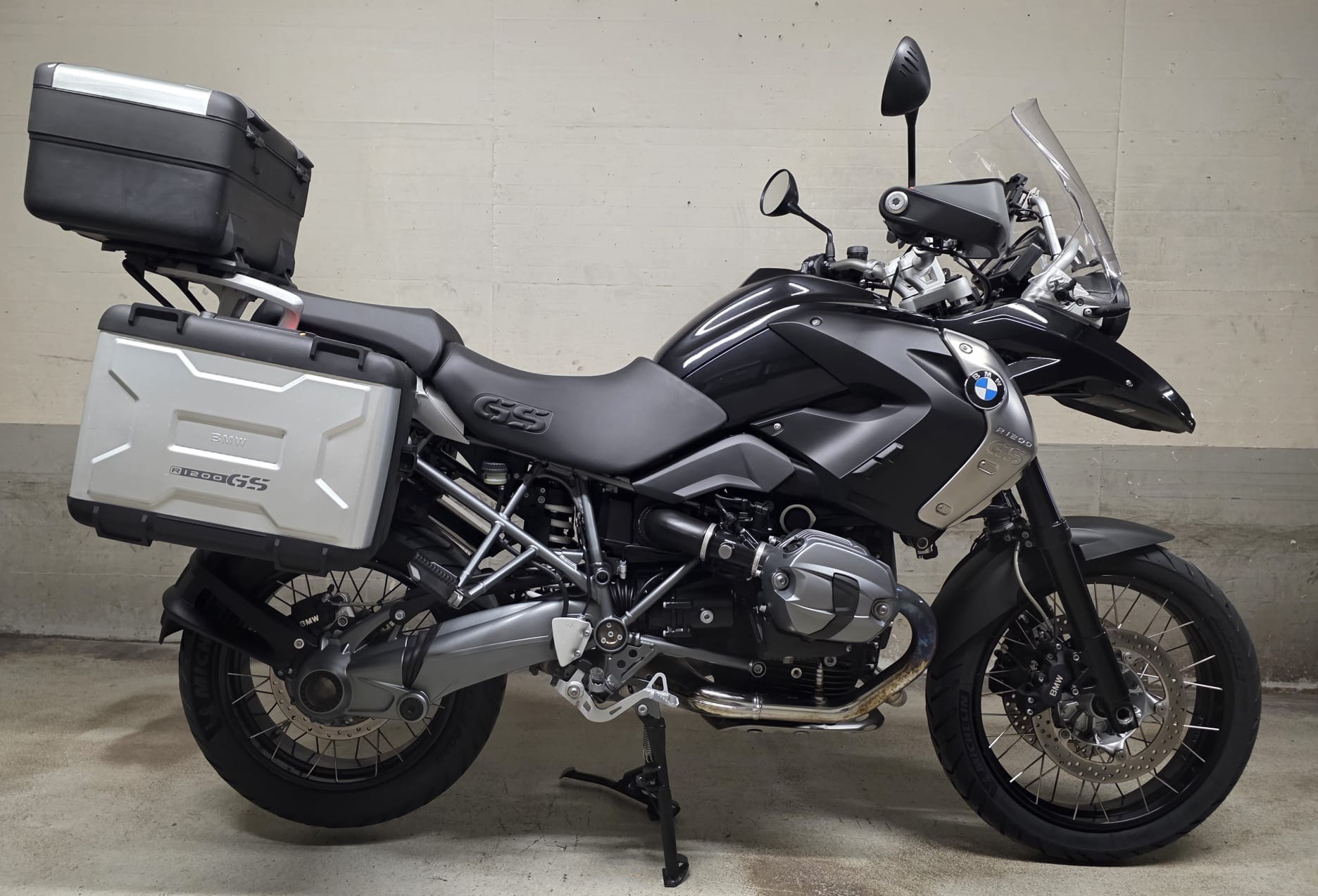 BMW R 1200 GS Triple Black ABS-image-6