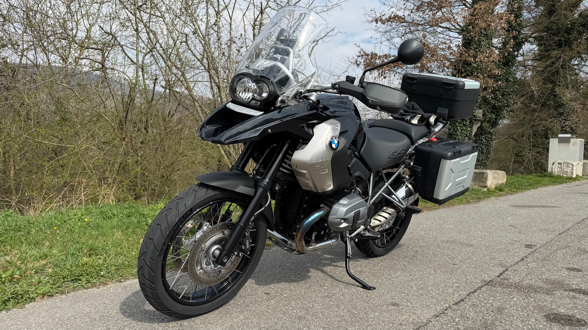 BMW R 1200 GS Triple Black ABS-image-0