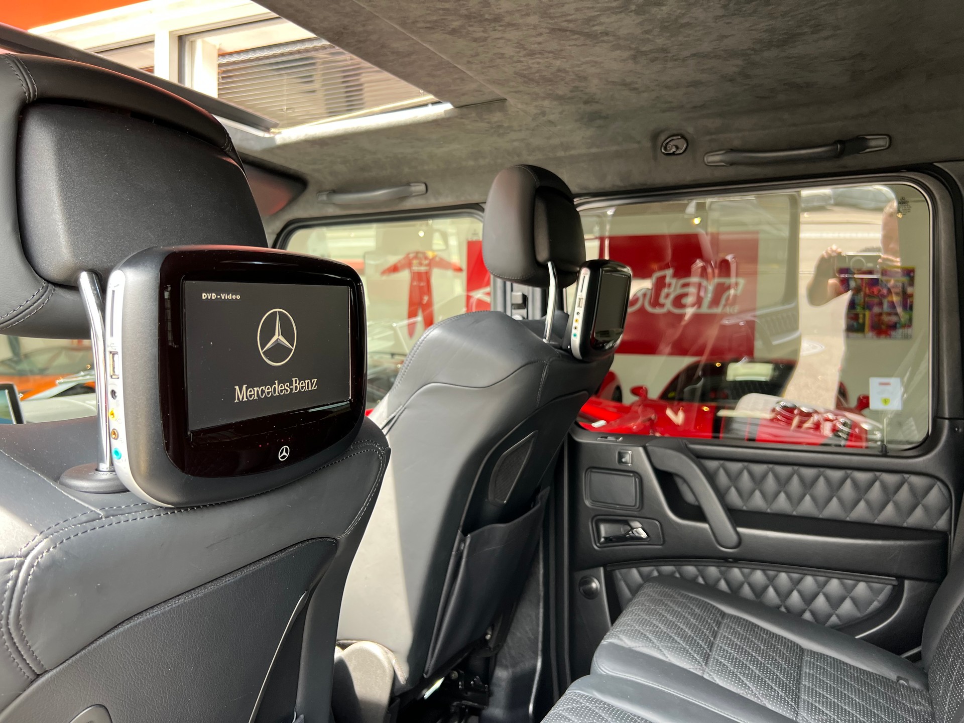 MERCEDES-BENZ G 63 AMG Automatic-image-15