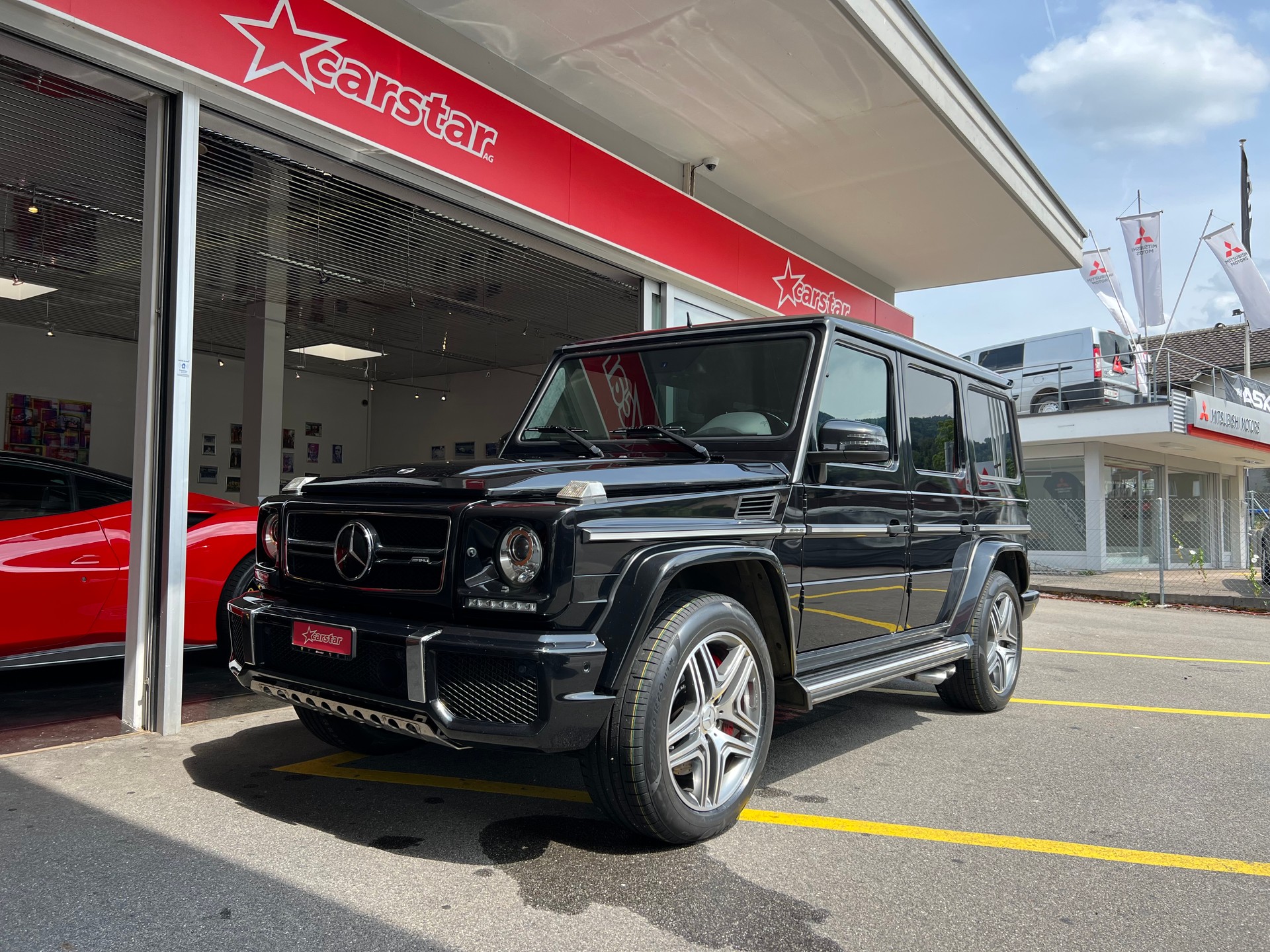 MERCEDES-BENZ G 63 AMG Automatic-showroom-element-1