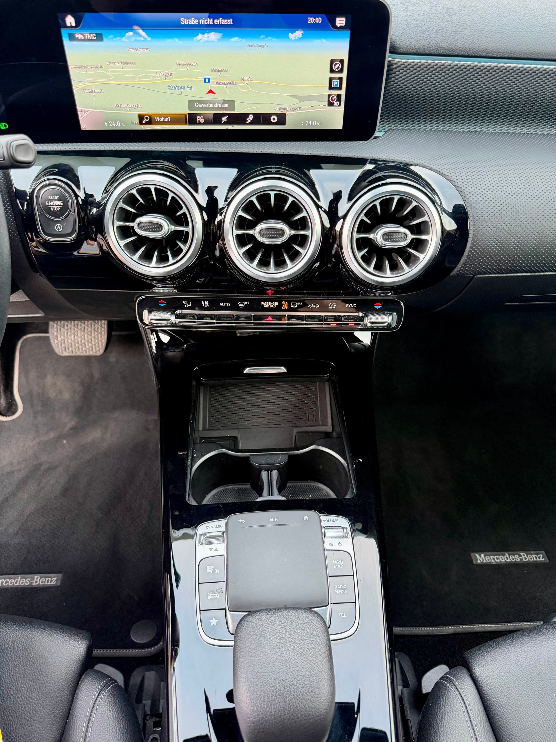MERCEDES-BENZ A 180 Progressive 7G-DCT-image-11