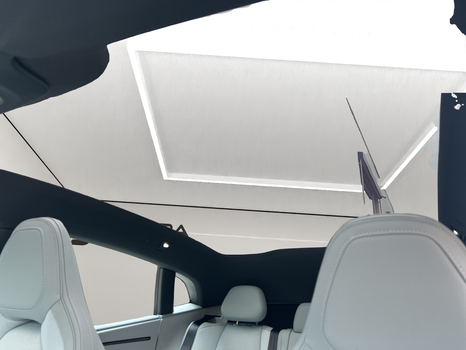 POLESTAR 4 Long Range Single Motor-image-10