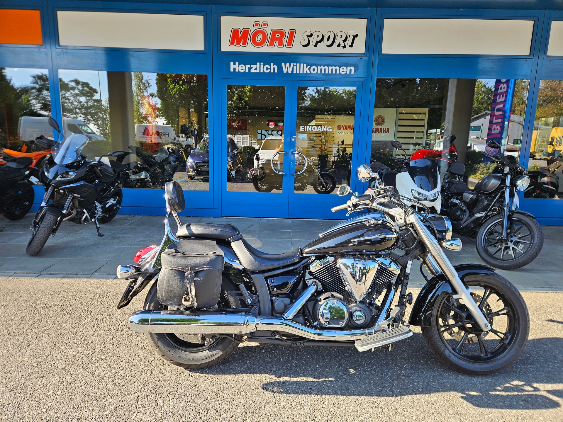 YAMAHA XVS 950 A Midnight Star-image-0