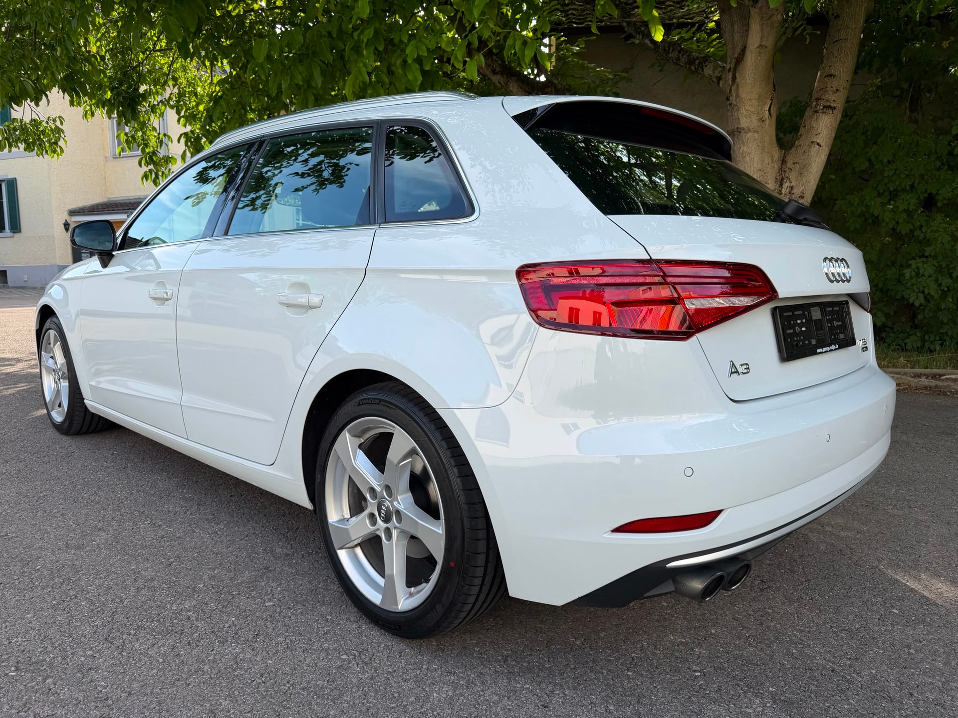 AUDI A3 Sportback 1.4 TFSI Sport S-tronic-image-11