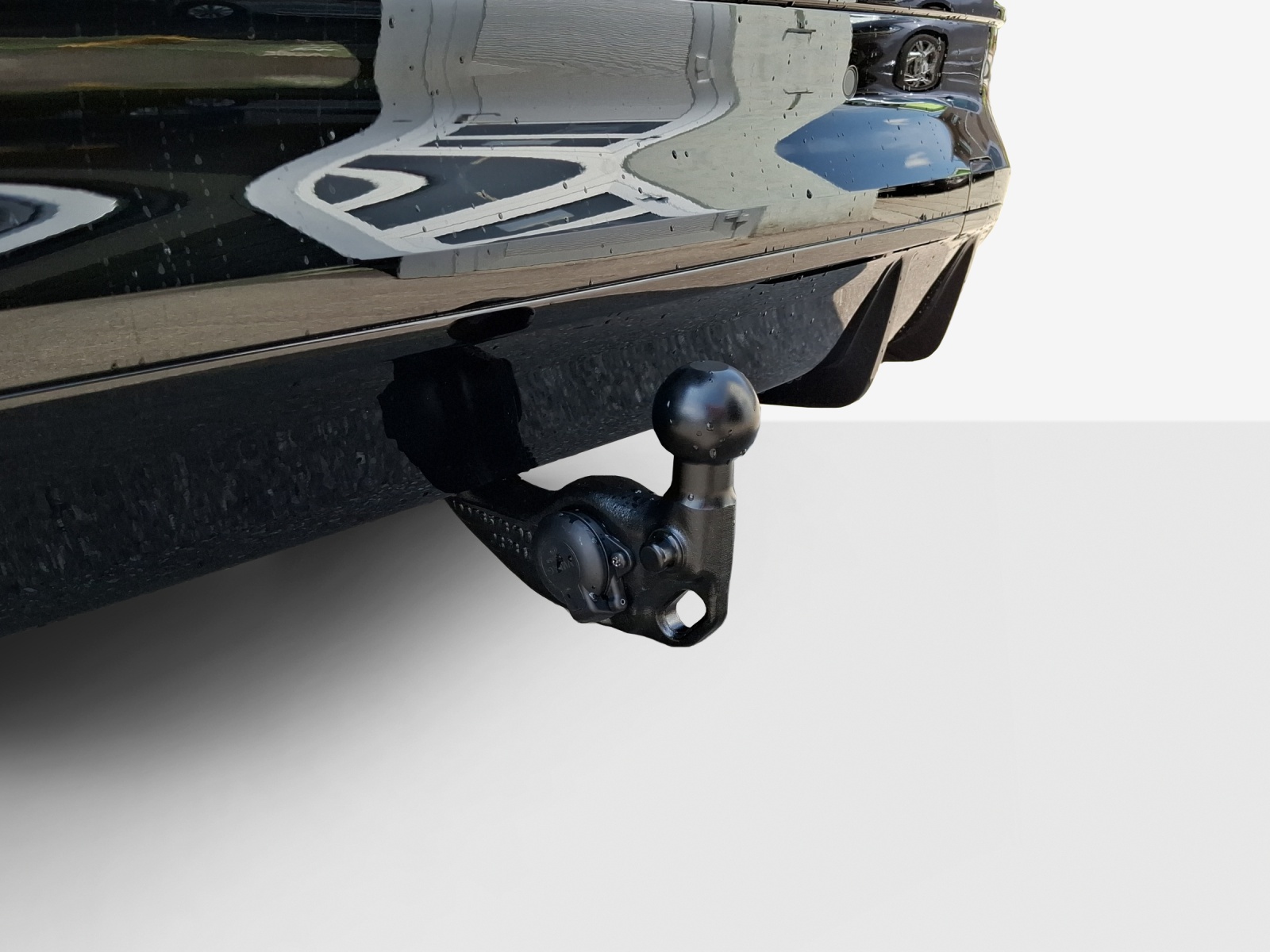 AUDI Q4 Sportback e-tron quattro performance Swiss Ski-image-15