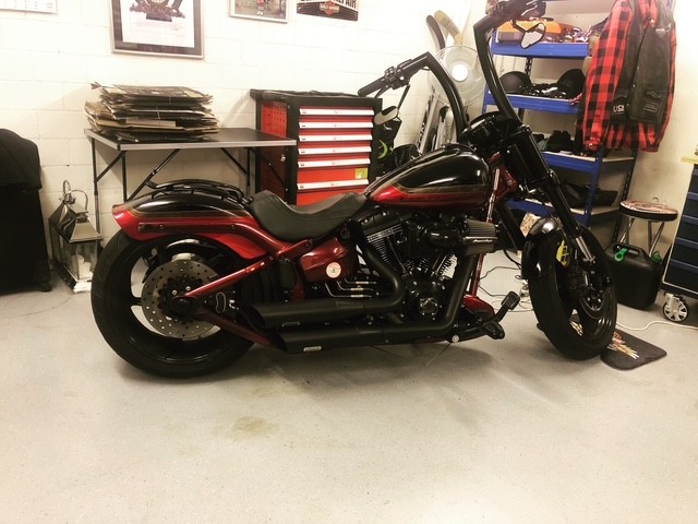 HARLEY-DAVIDSON FXSE Breakout Pro Street CVO ABS-image-5