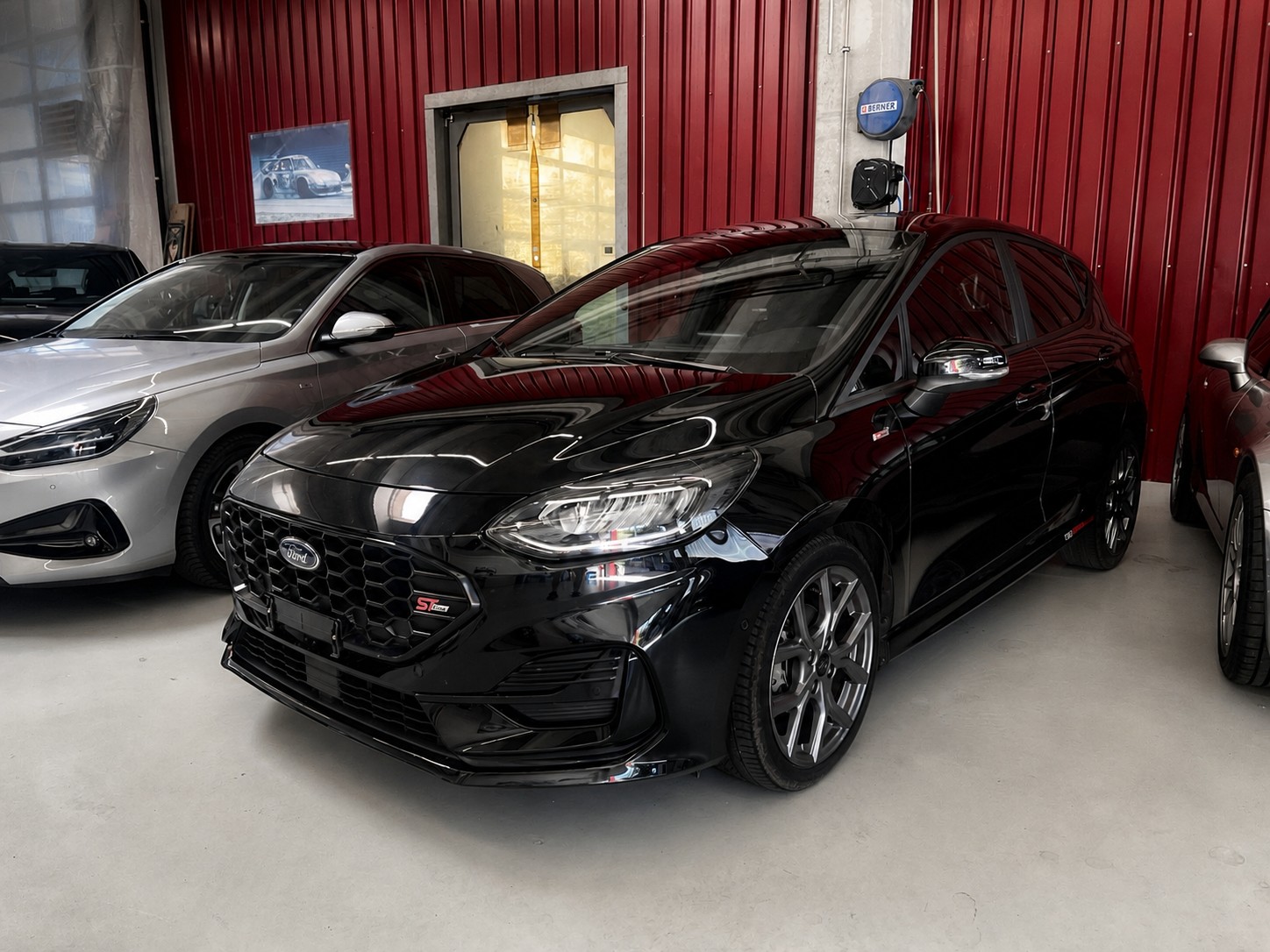 FORD Fiesta 1.0 SCTi MHEV ST Line X Automat-showroom-element-1
