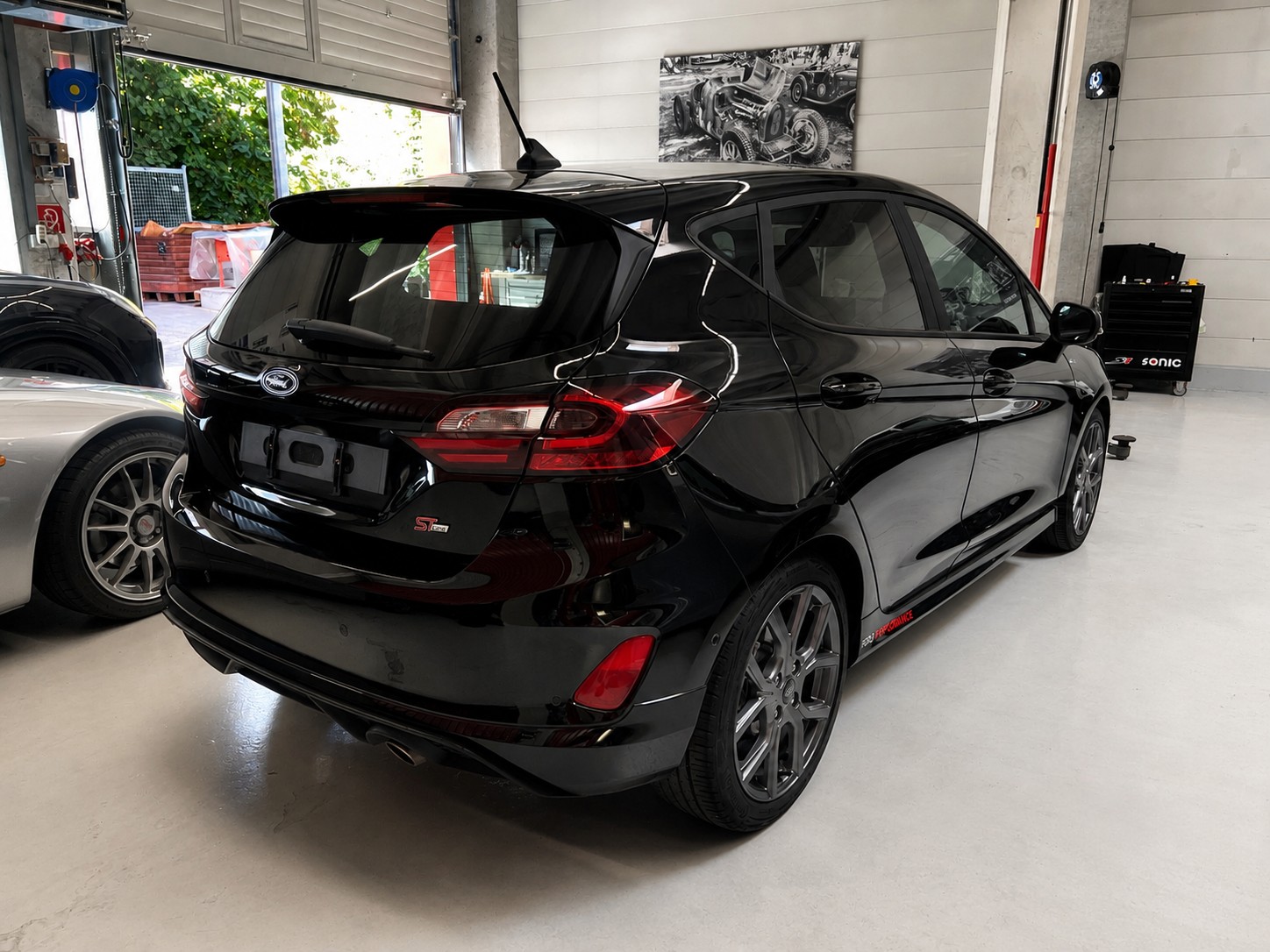 FORD Fiesta 1.0 SCTi MHEV ST Line X Automat-showroom-element-2