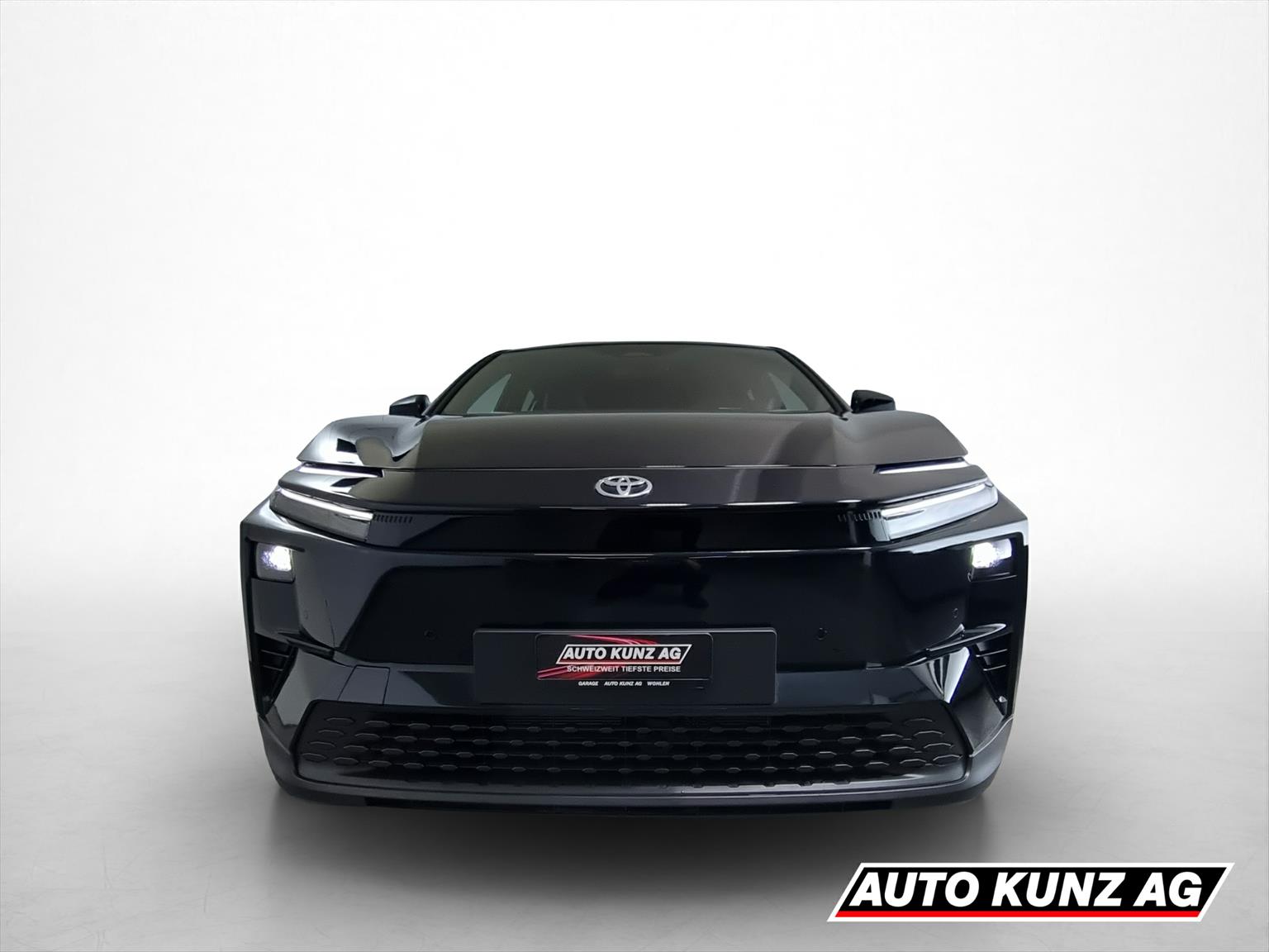 TOYOTA C-HR+ 77 kWh Style FWD-showroom-element-1