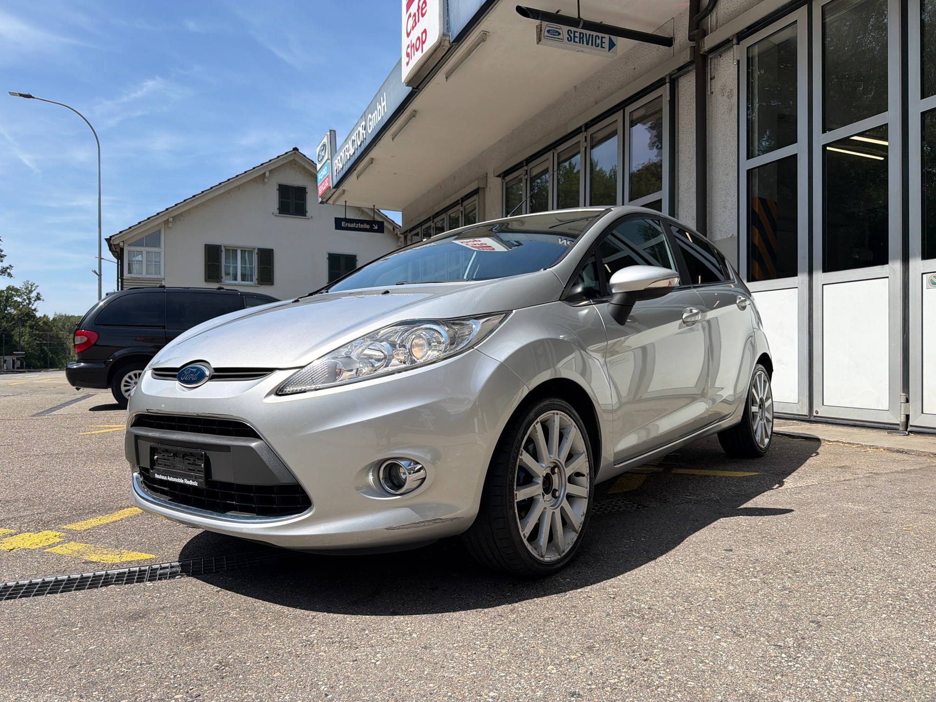 FORD Fiesta 1.6 16V TDCi Trend-showroom-element-1