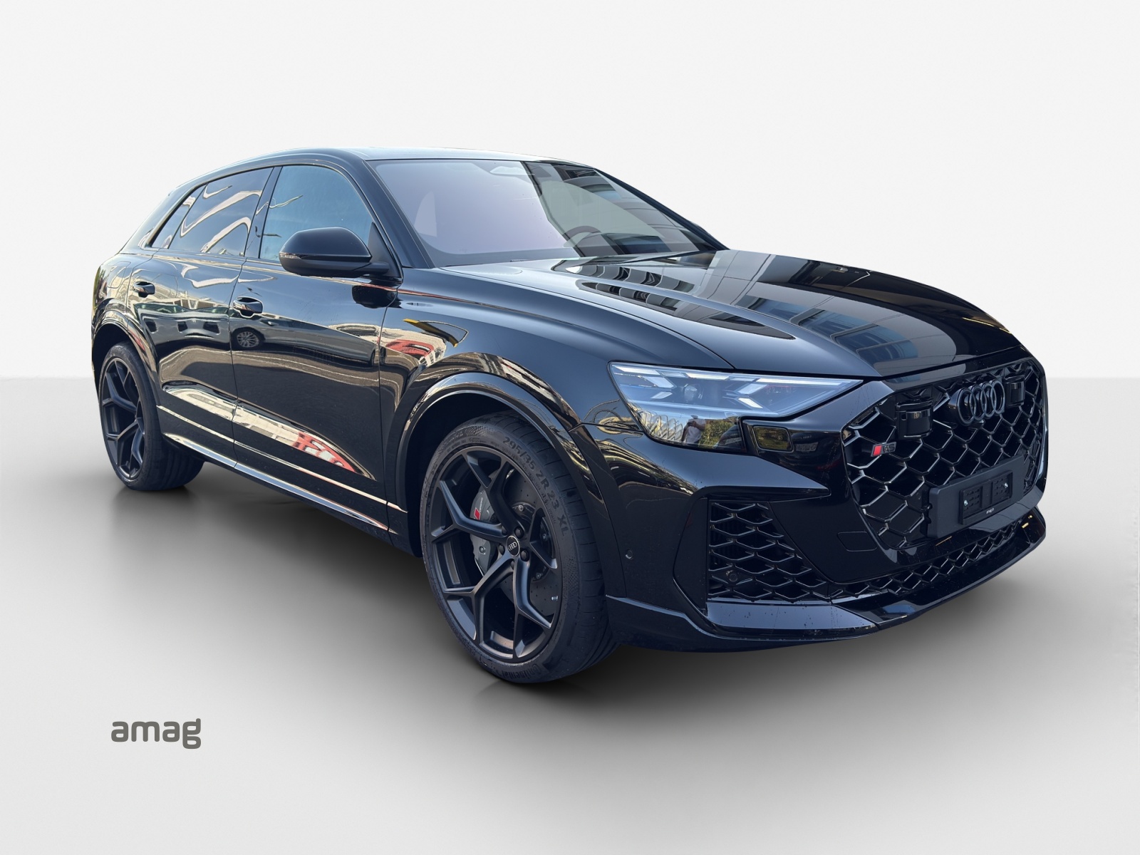AUDI RSQ8 performance quattro-image-5