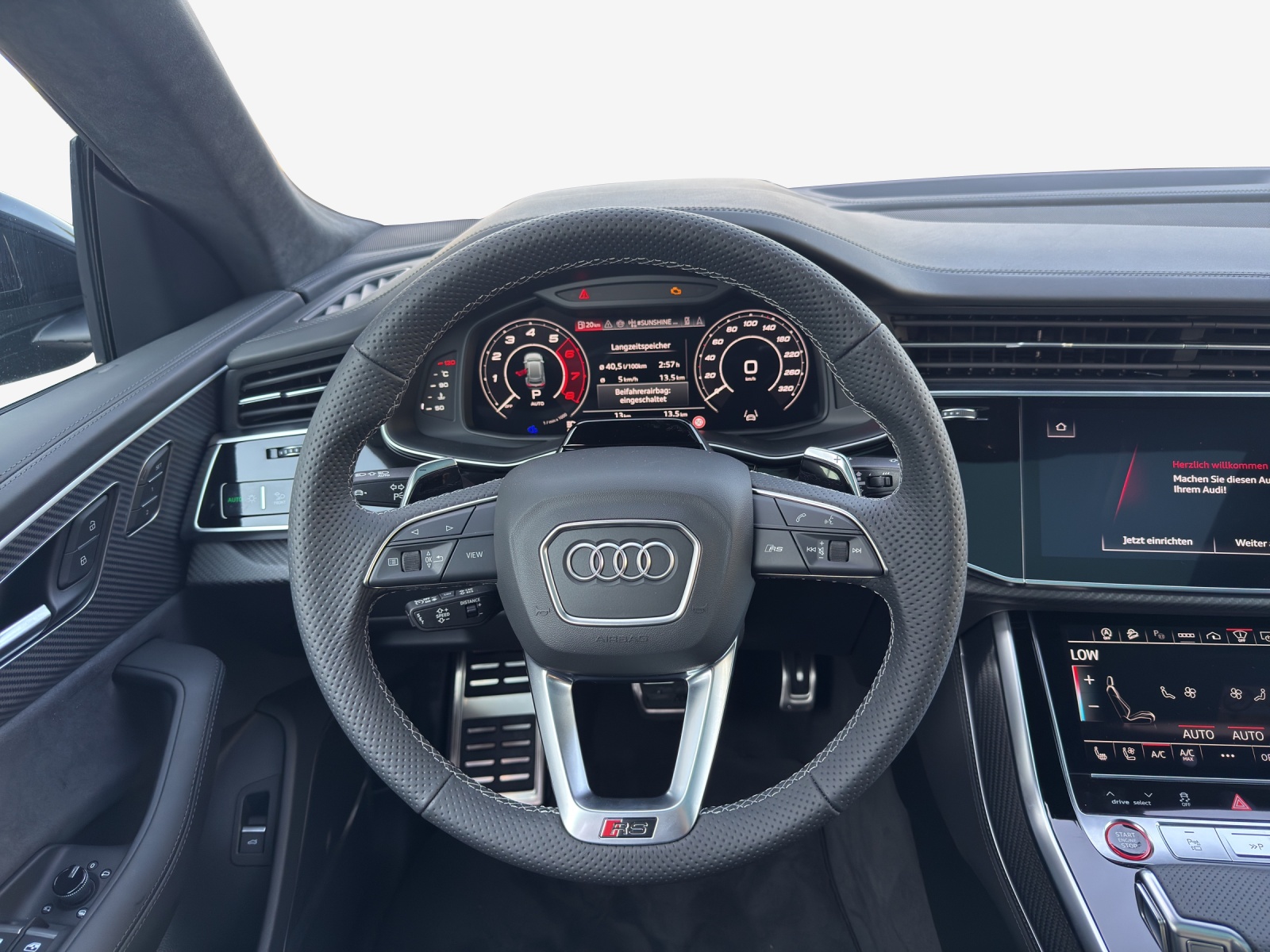 AUDI RSQ8 performance quattro-image-9