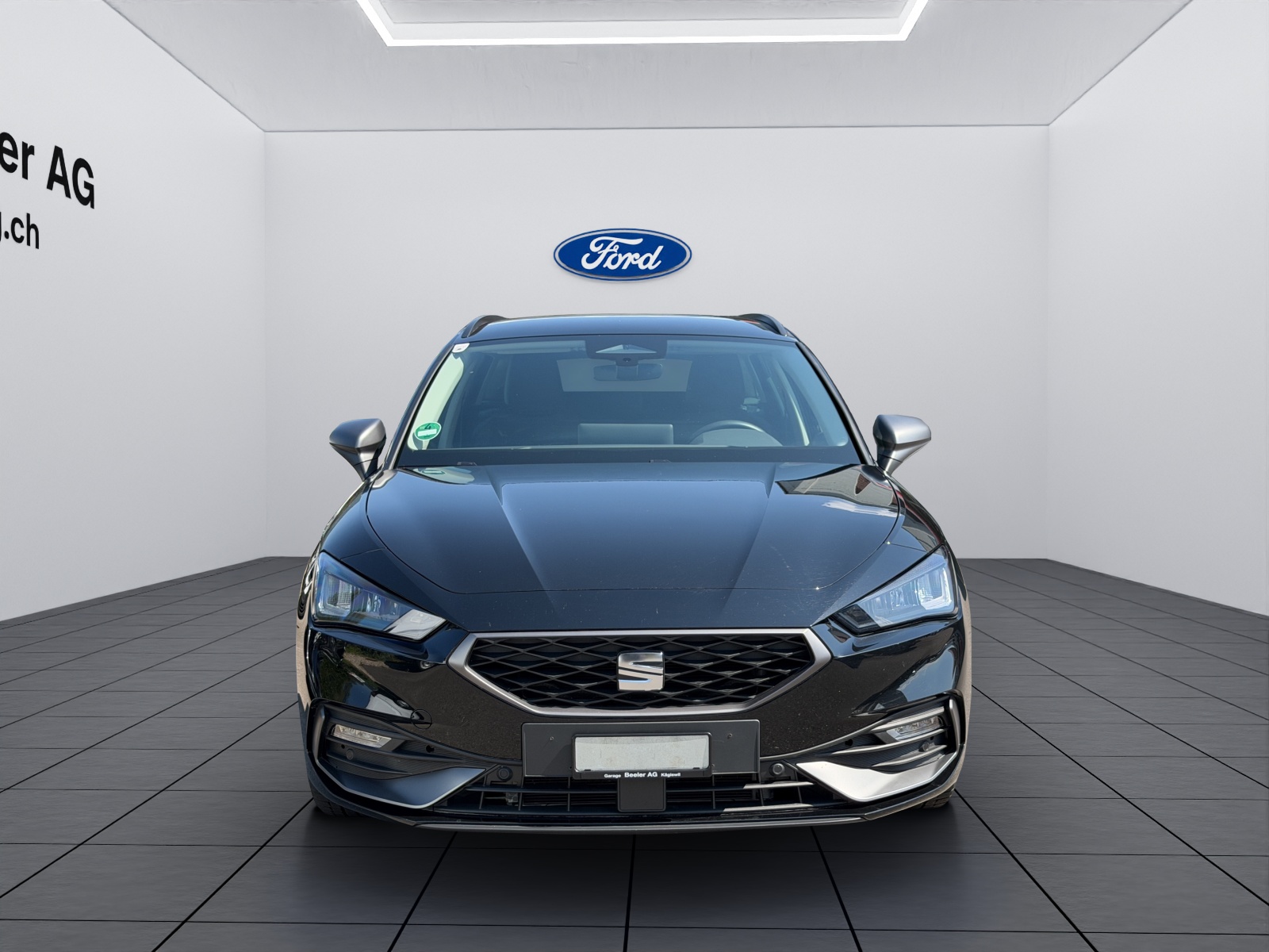 SEAT Leon FR 1.5 eTSI 150 FR DSG-showroom-element-1