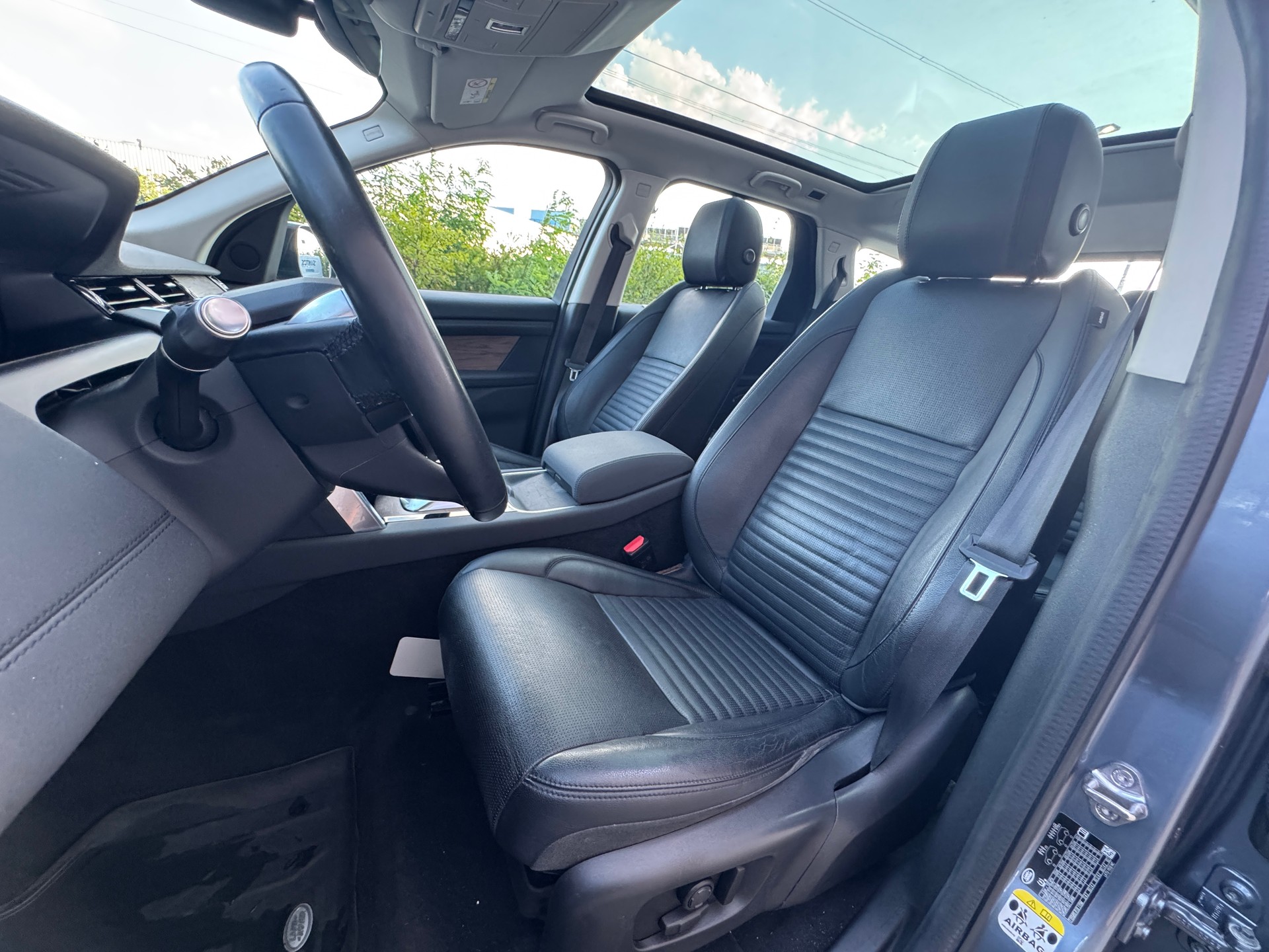 LAND ROVER Discovery Sport P200 2.0 Si4 MHEV SE AT9-image-6