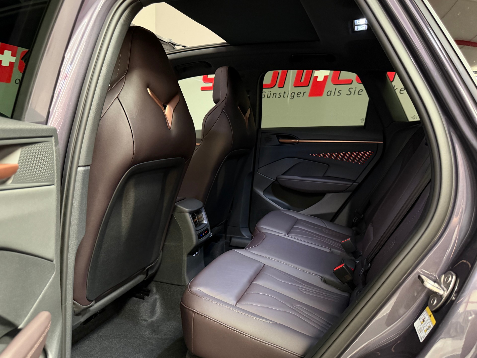 CUPRA Terramar 1.5 eHybrid DSG VZ AHK-image-19