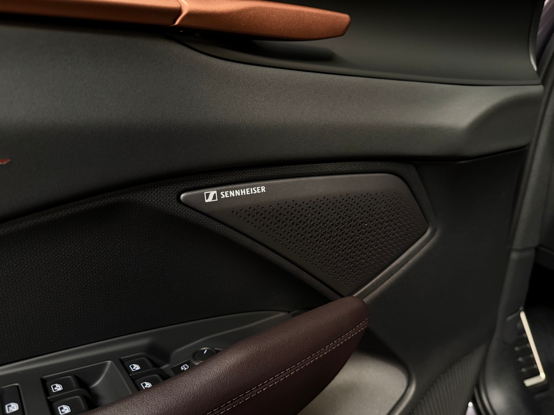 CUPRA Terramar 1.5 eHybrid DSG VZ AHK-image-20