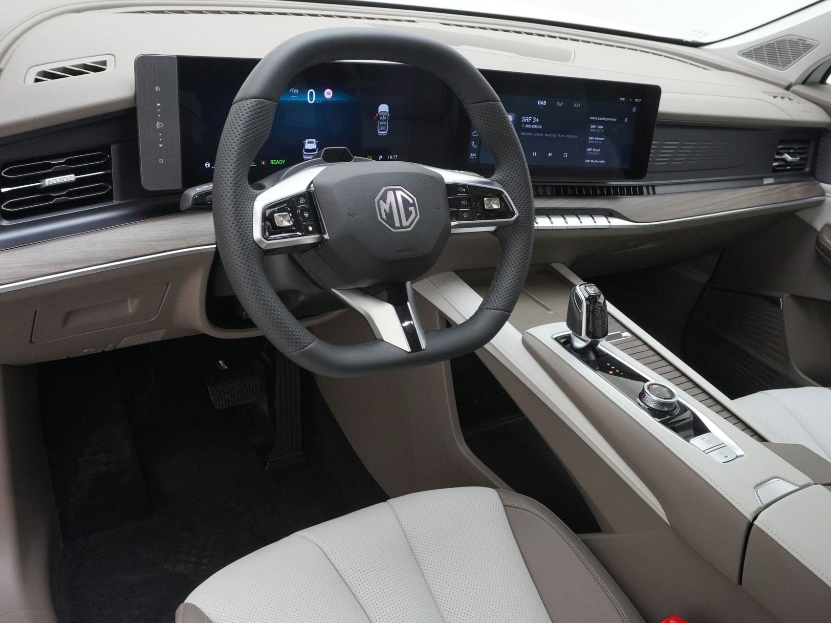 MG S9 1.5 PHEV Premium 7Plätzer-showroom-element-3