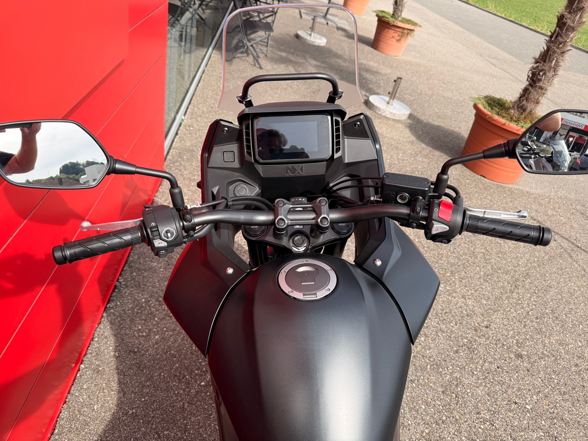HONDA CB 500 X-showroom-element-3