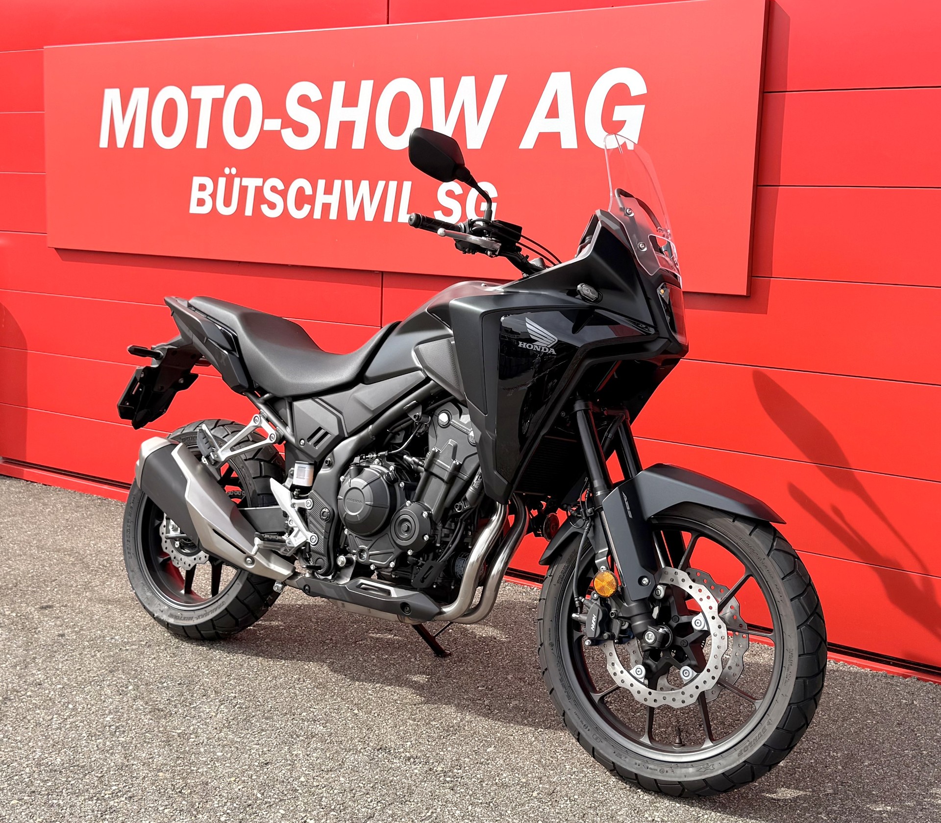 HONDA CB 500 X-showroom-element-1