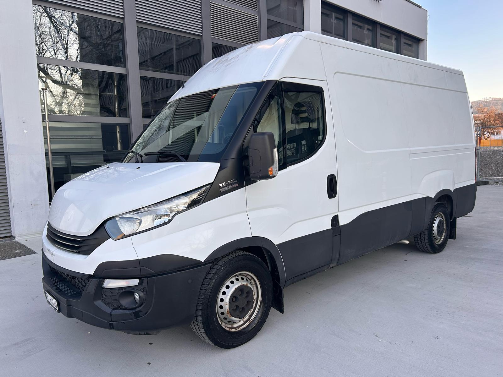 IVECO DAILY 35 S 14 A8 V