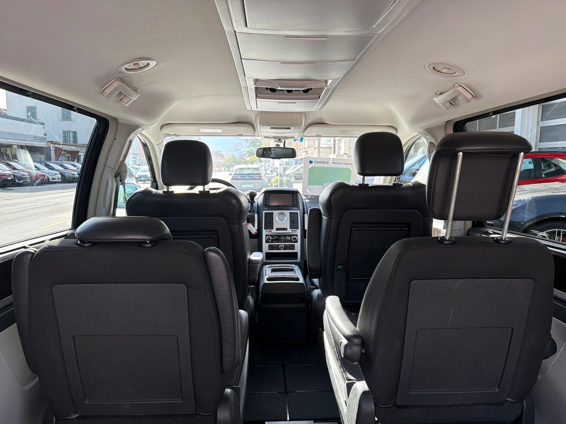 CHRYSLER Grand Voyager 3.8 Limited Automatic-image-15