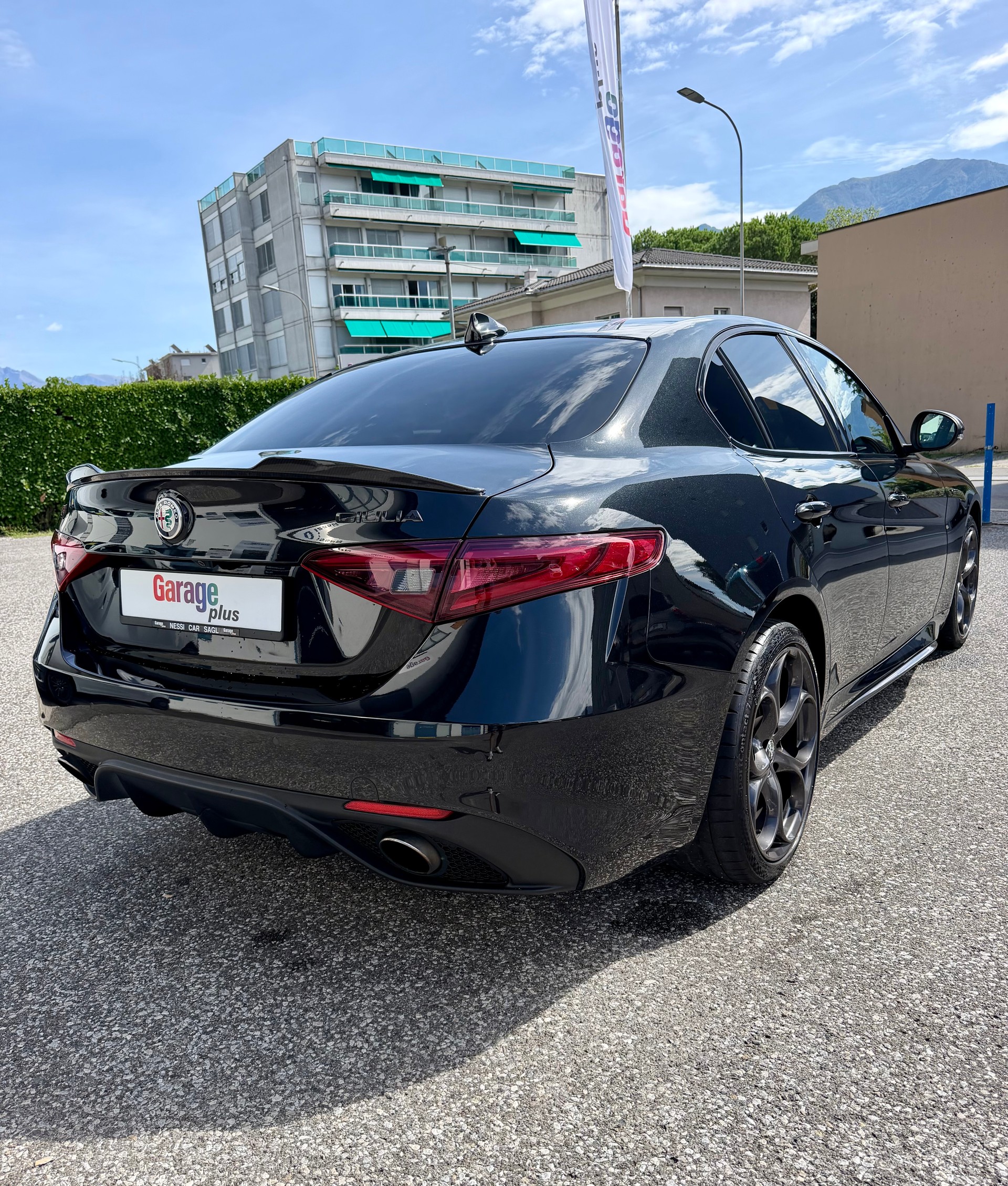 ALFA ROMEO Giulia 2.0 Veloce TI Q4 Automatic-image-4