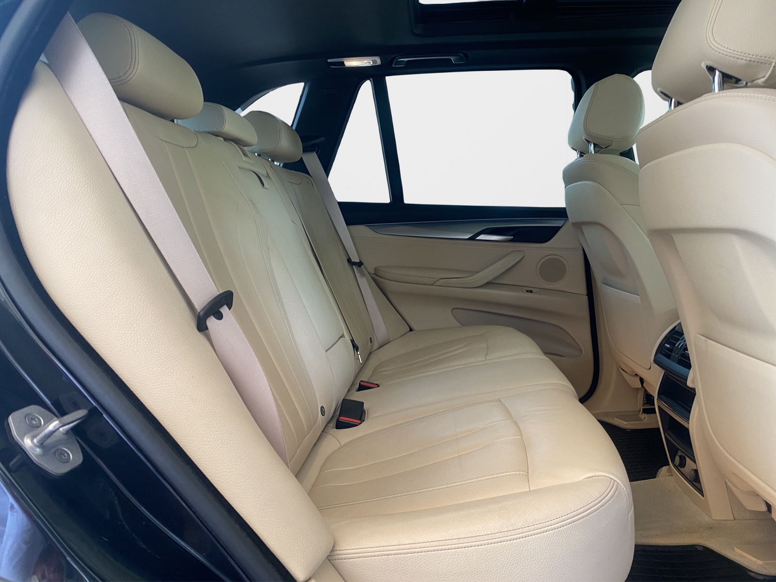 BMW X5 xDrive 30d Steptronic-image-17