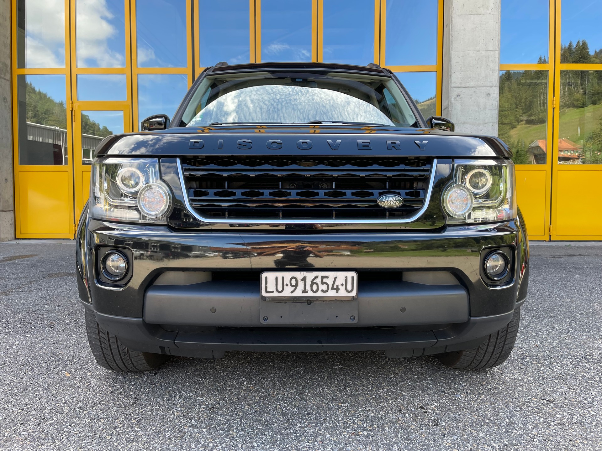 LAND ROVER Discovery 3.0 SDV6 HSE Luxury Automatic-image-7