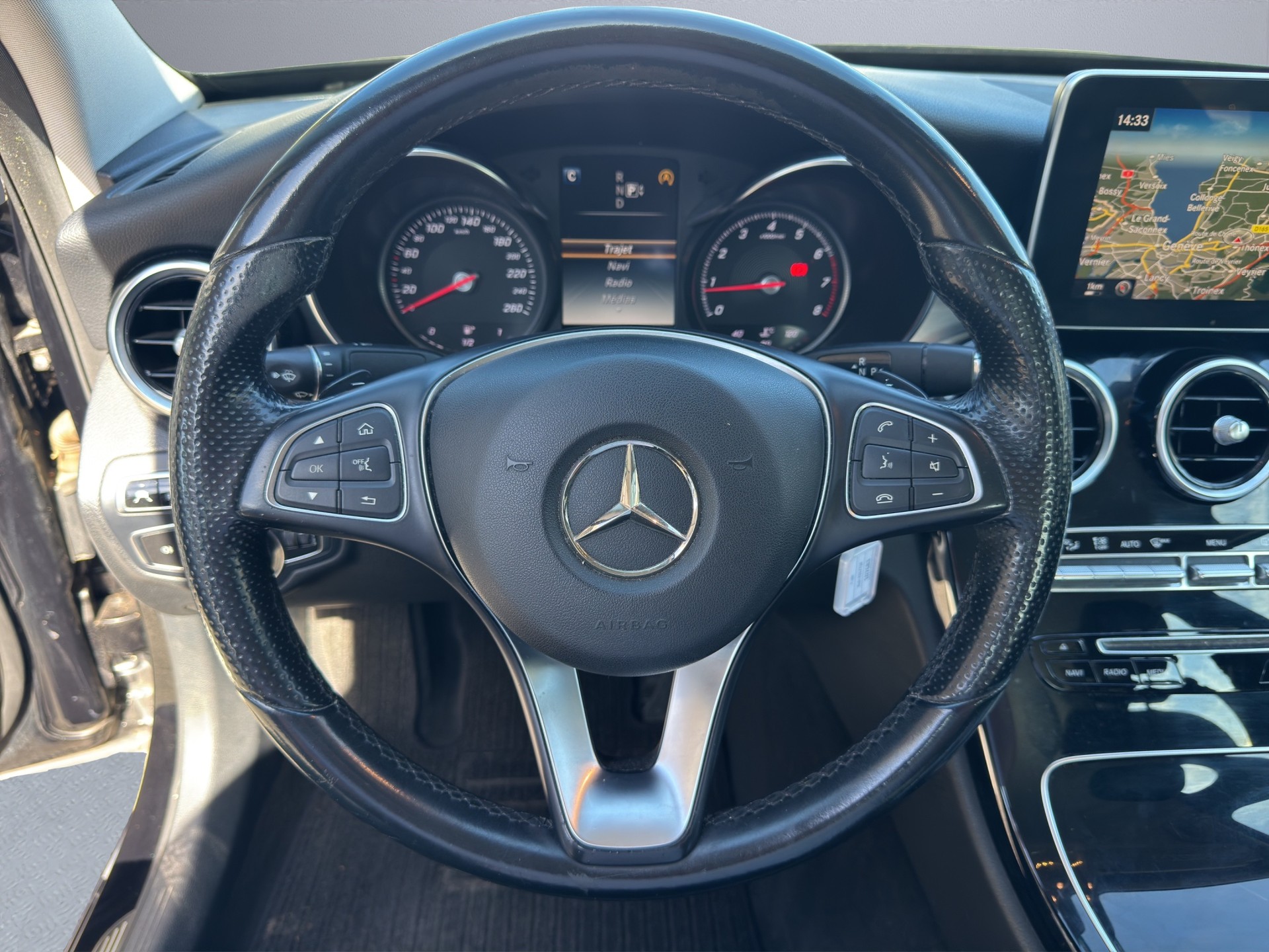 MERCEDES-BENZ C 180 Avantgarde 7G-Tronic-image-10