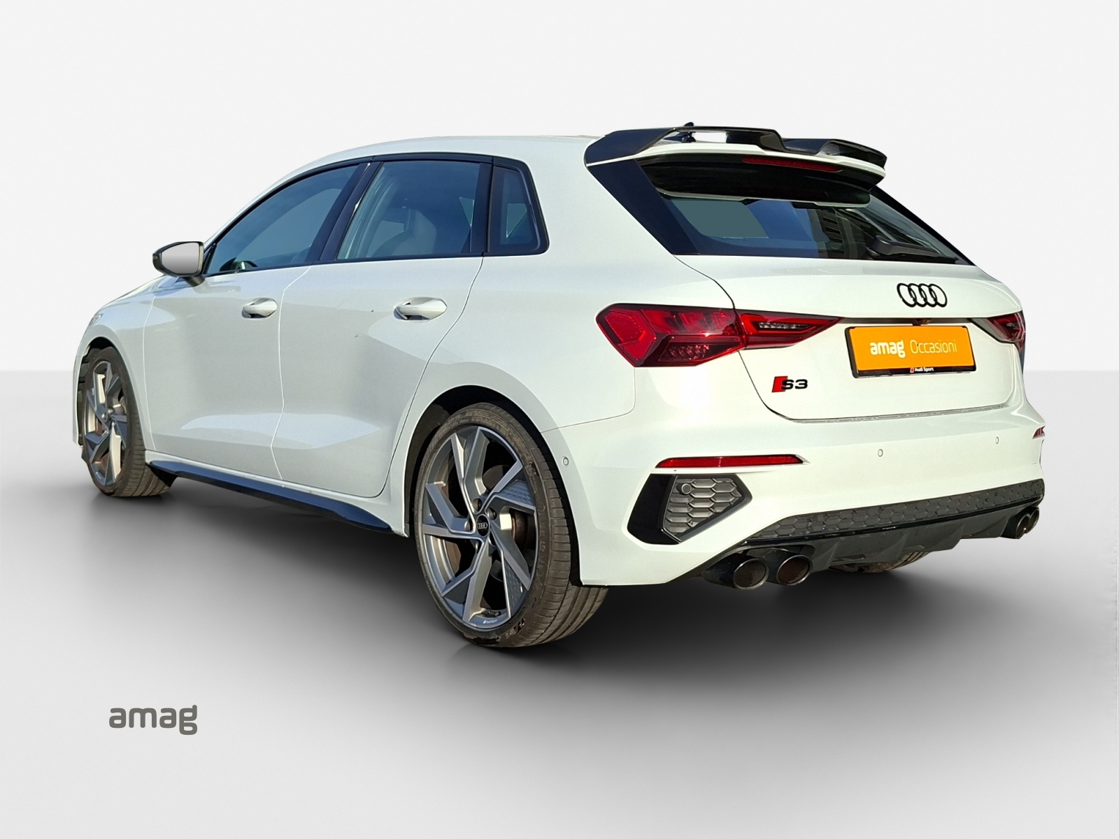 AUDI S3 Sportback 2.0 TFSI quattro S-tronic-showroom-element-2