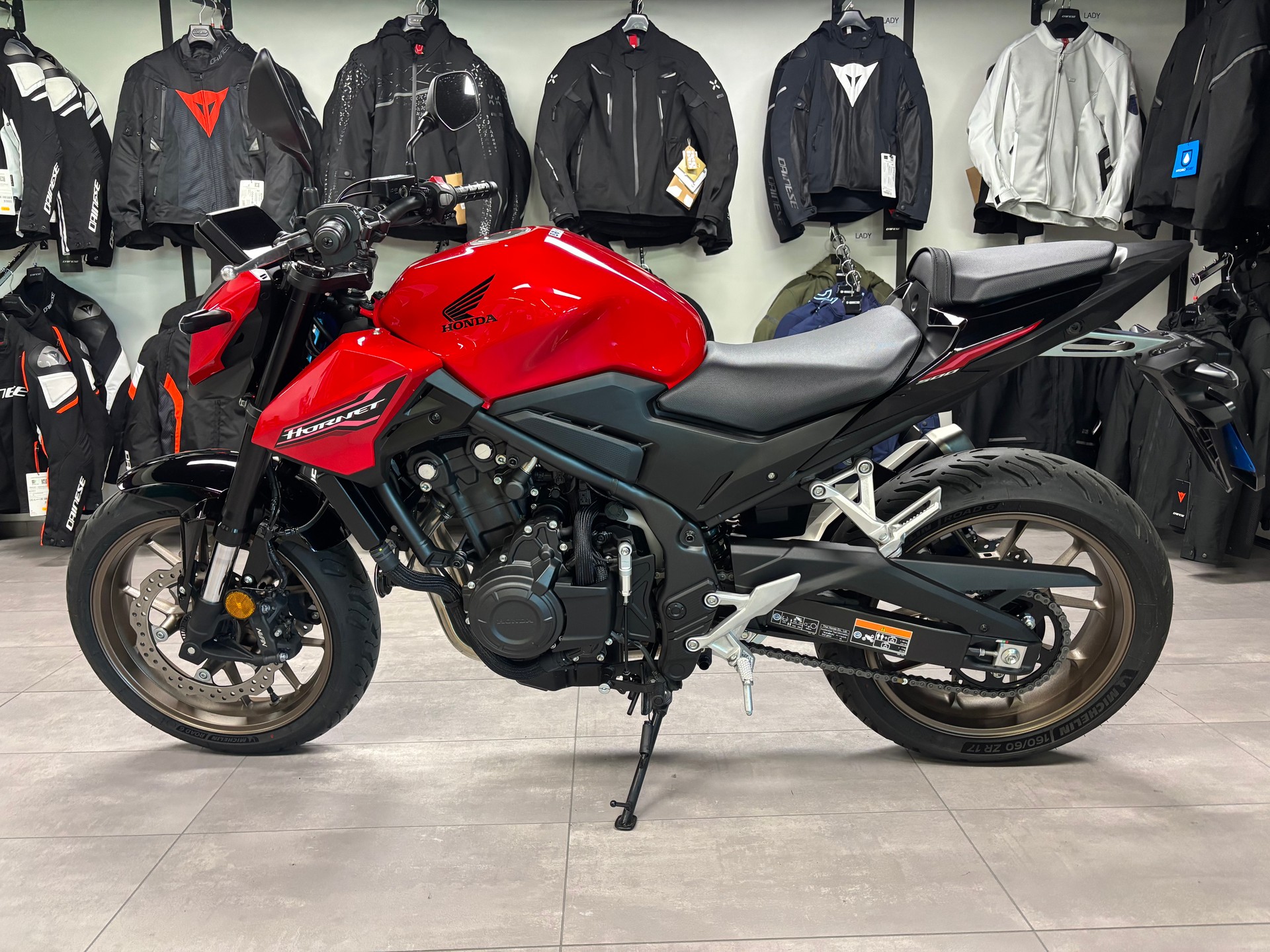 HONDA CB 500 Hornet E-Clutch-image-1