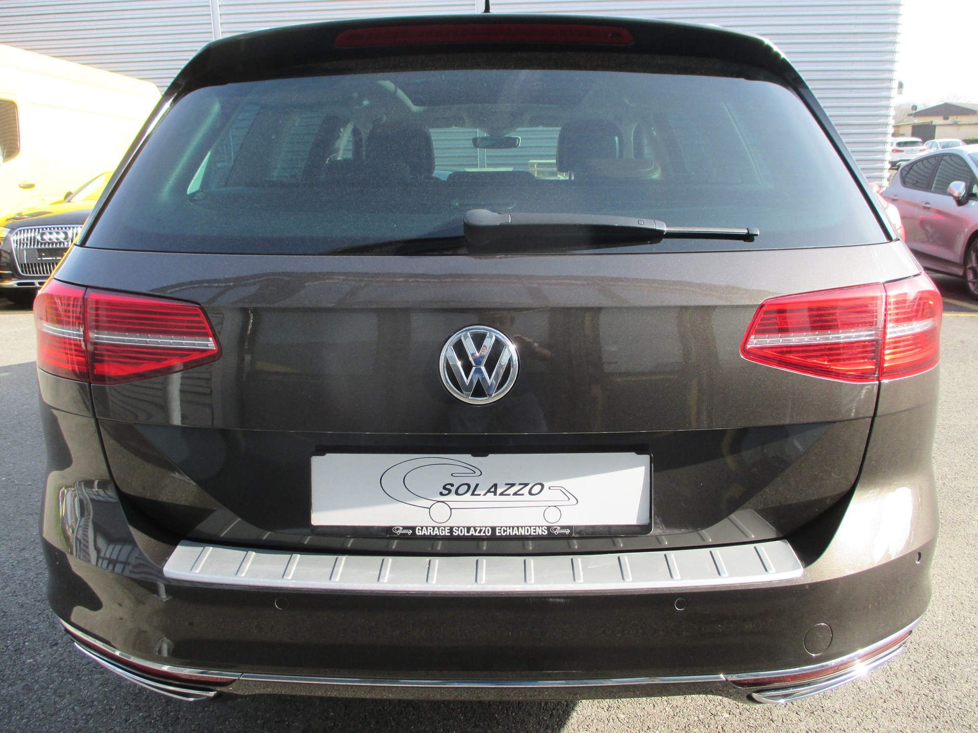 VW Passat Variant 2.0 TDI BMT High. DSG 4Motion-image-5