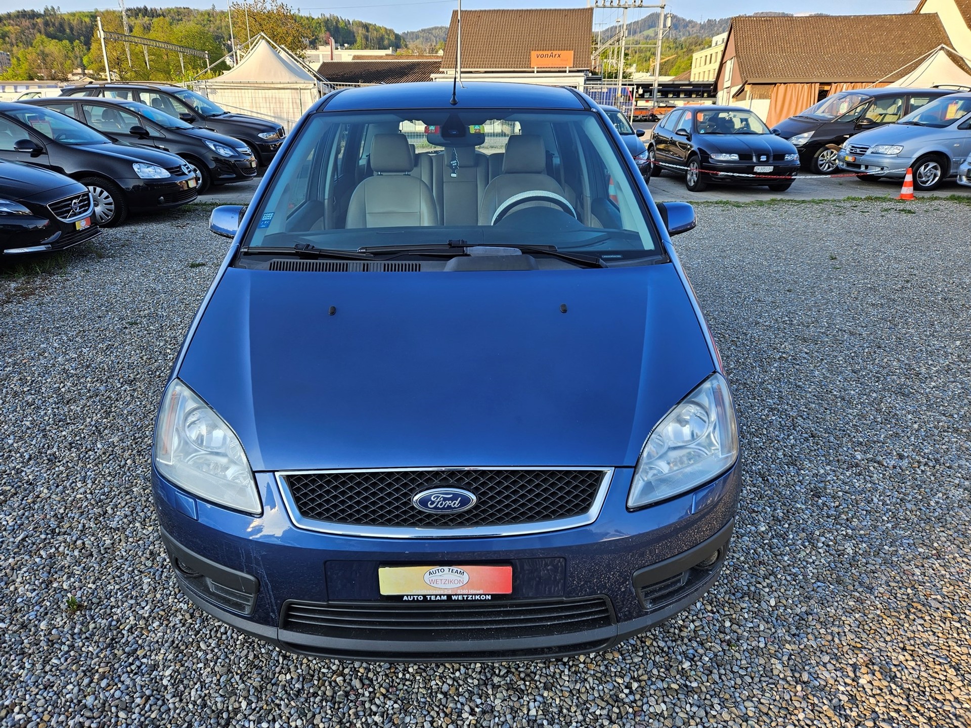 FORD Focus C-Max 2.0 Ghia-image-1