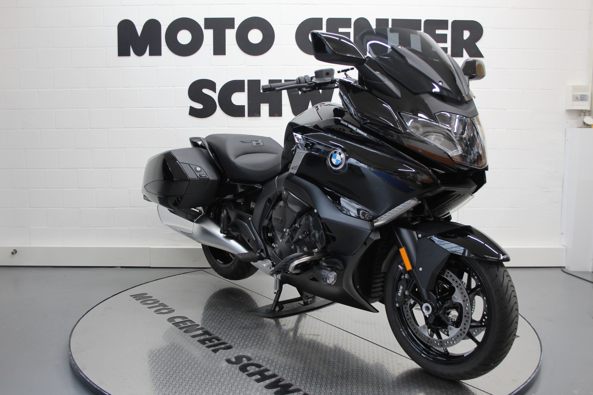 BMW K 1600 B-image-1