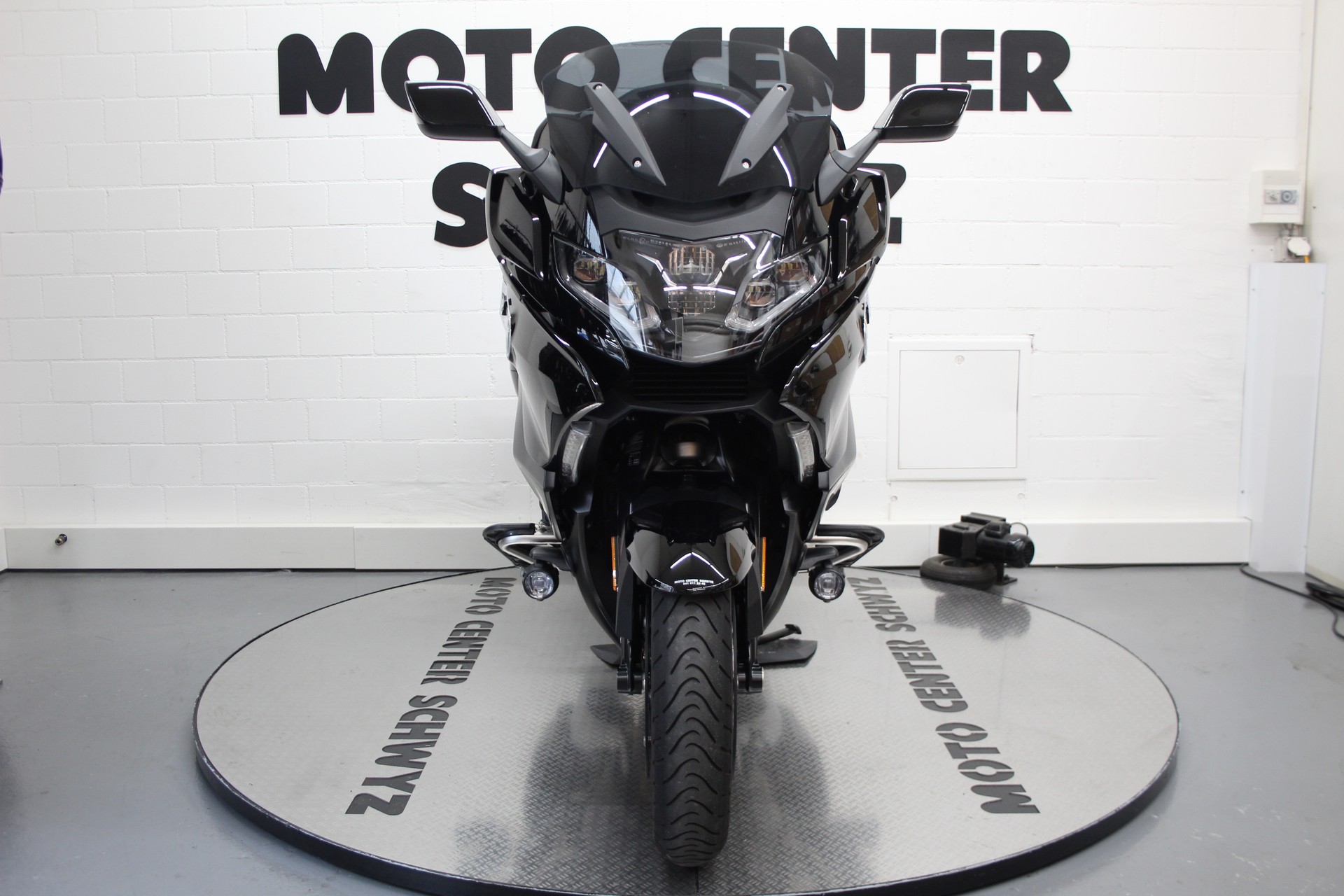 BMW K 1600 B-image-2