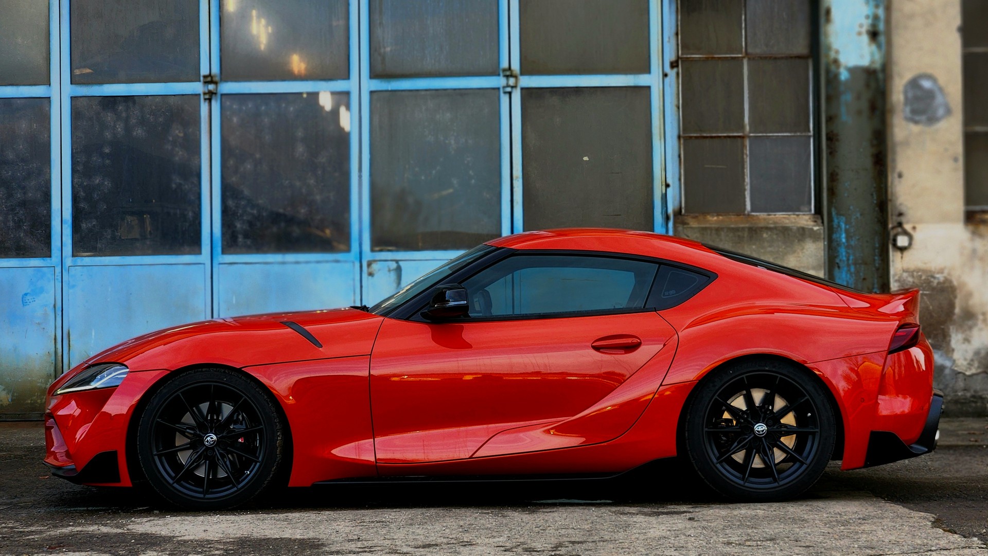 TOYOTA Supra GR 3.0i Turbo GT4 100th Edition Tribute-image-7