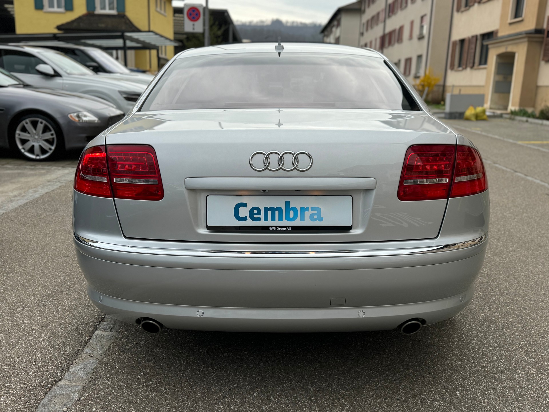AUDI A8 L 4.2 TDI quattro tiptronic-image-4