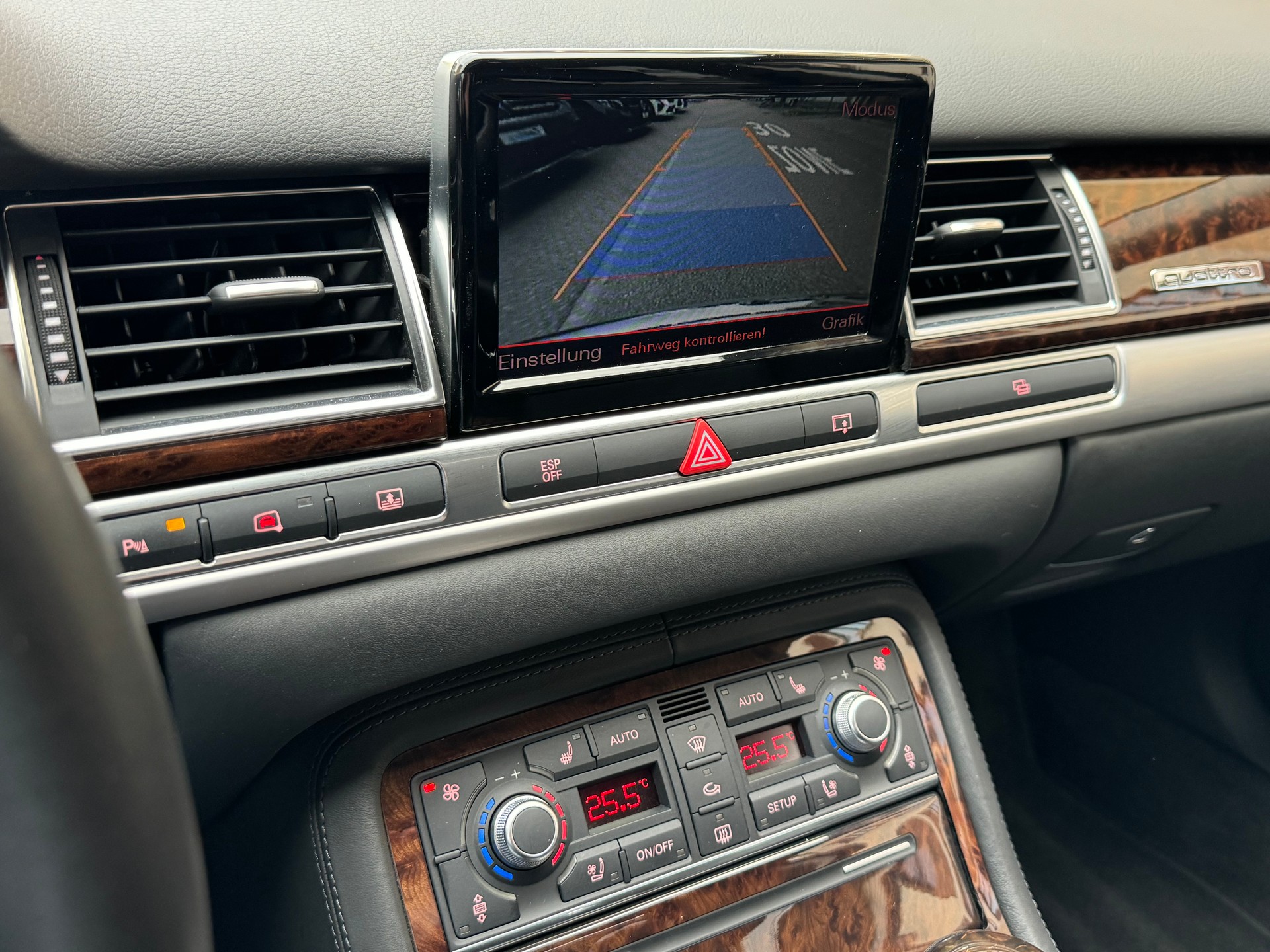 AUDI A8 L 4.2 TDI quattro tiptronic-image-20
