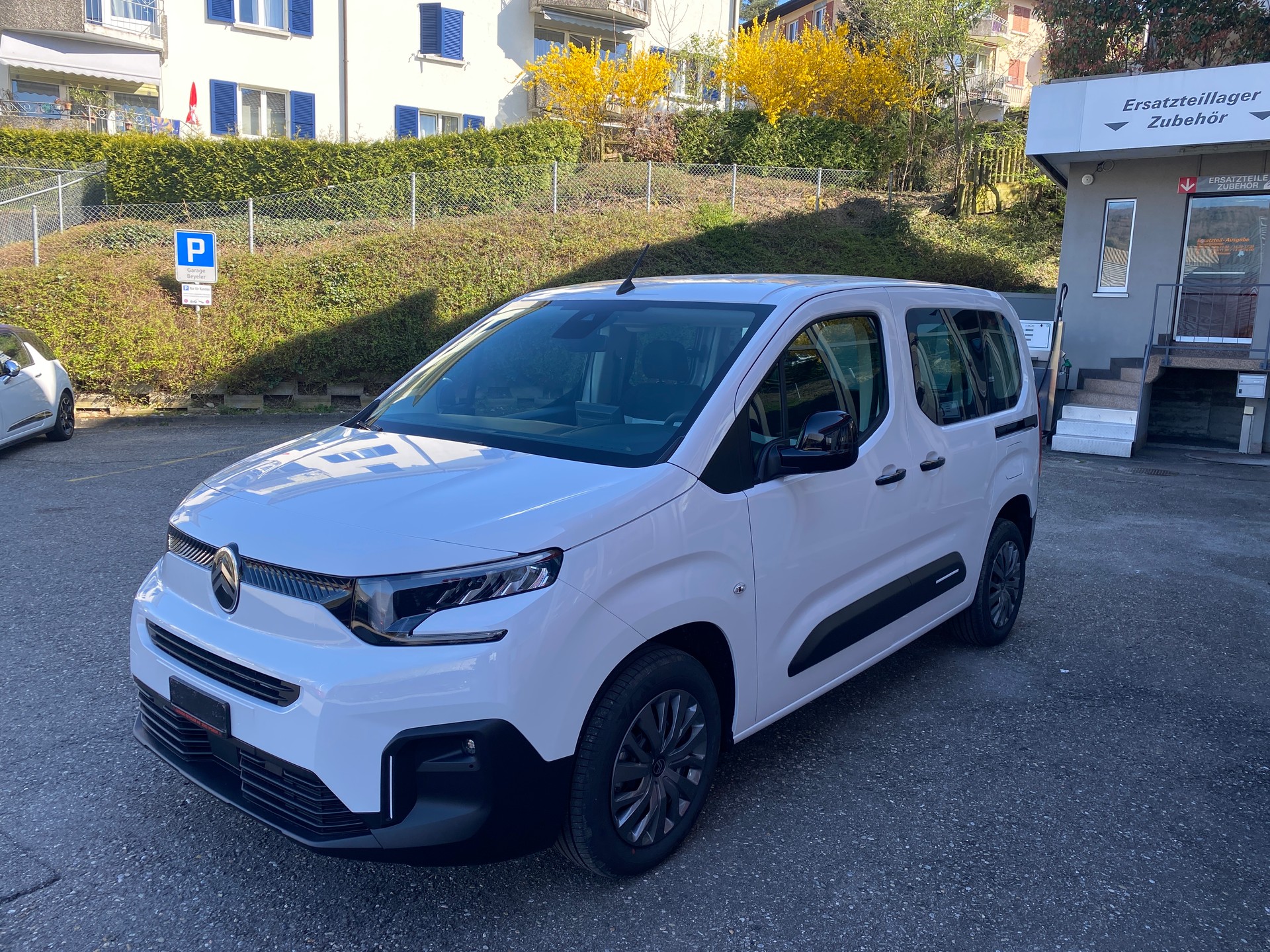 CITROEN Berlingo 1.2i PureTech You