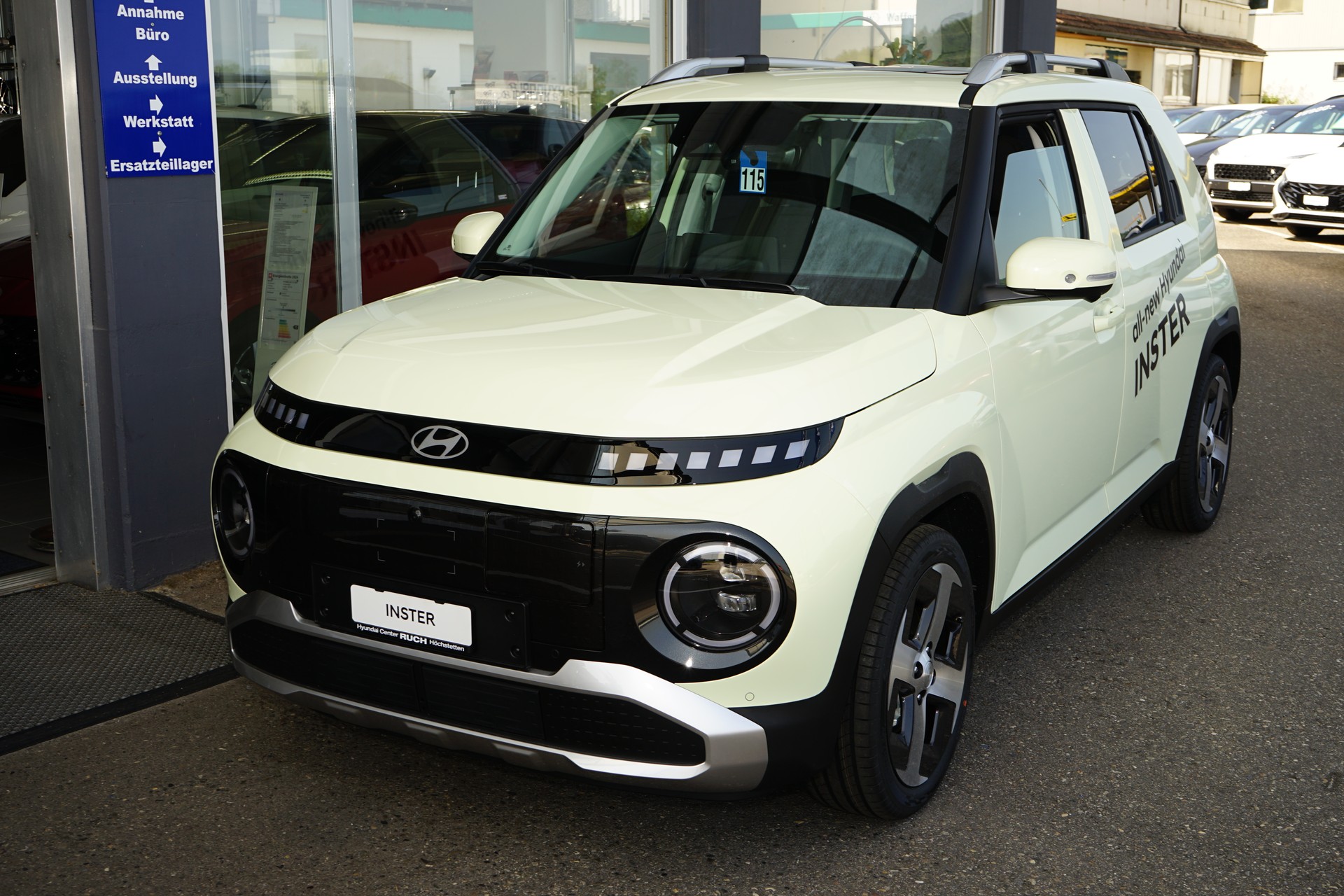 HYUNDAI Inster 49kWh Vertex-showroom-element-1