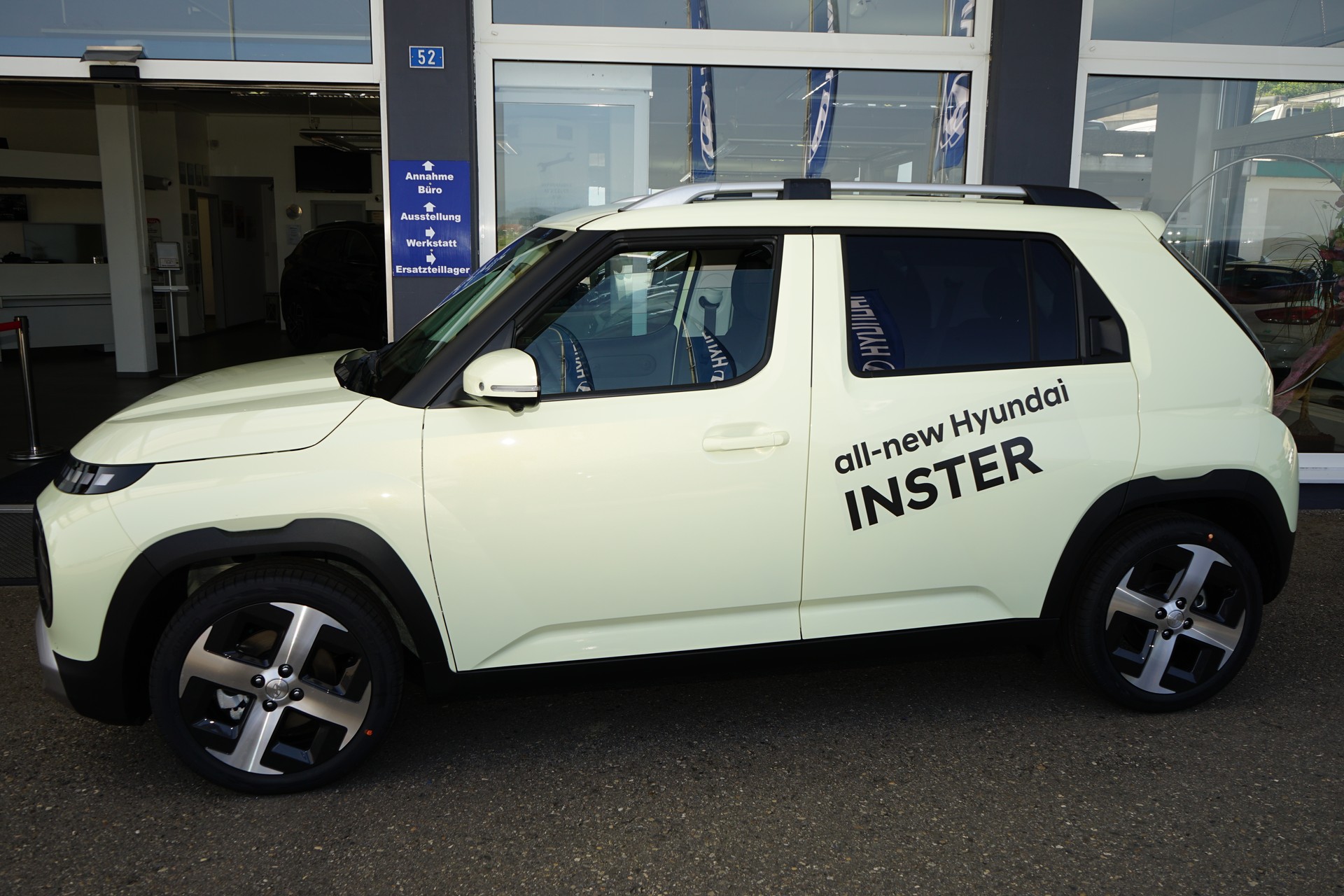 HYUNDAI Inster 49kWh Vertex-showroom-element-3