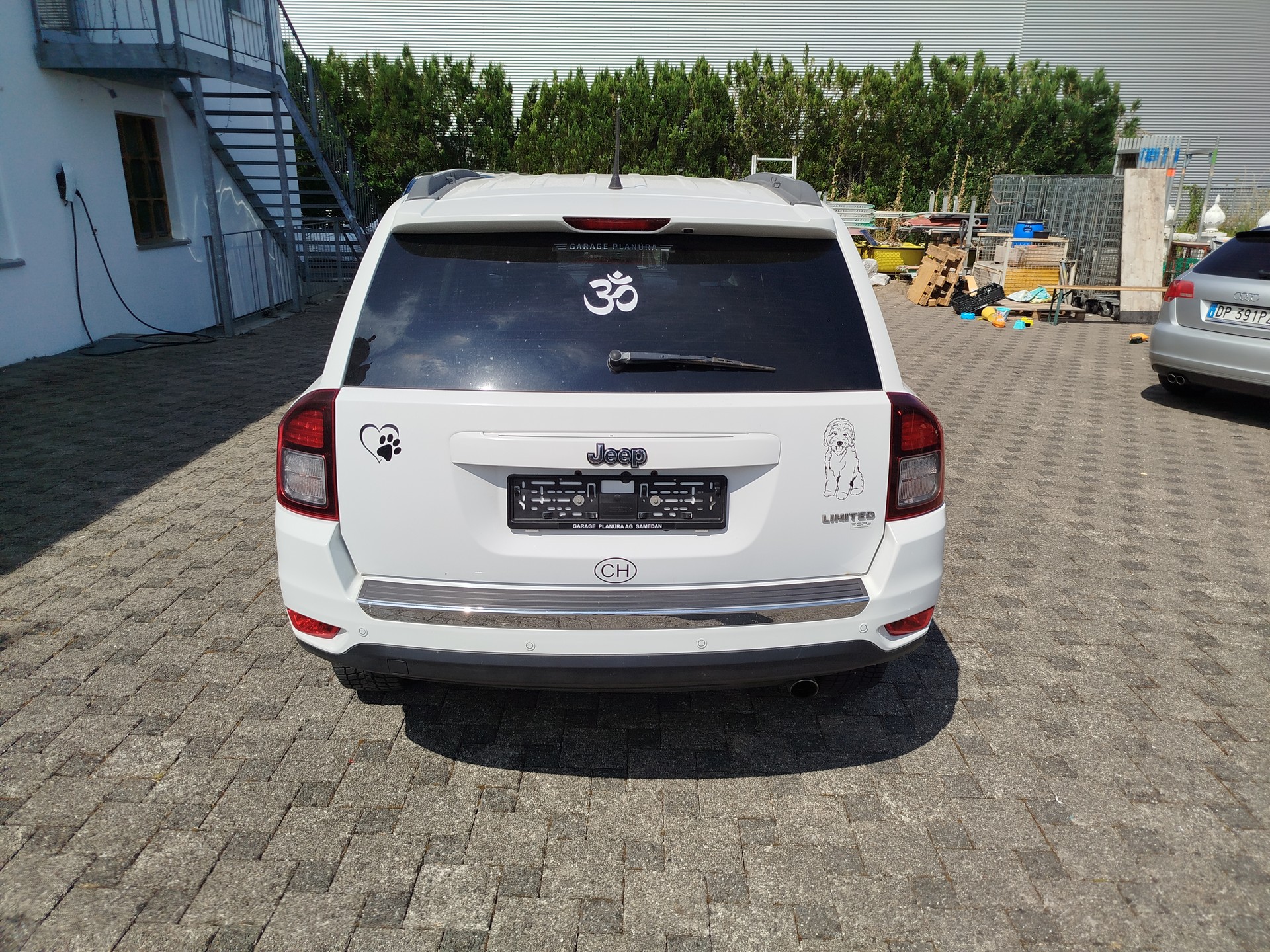 JEEP Compass 2.4 Limited Automatic-image-4