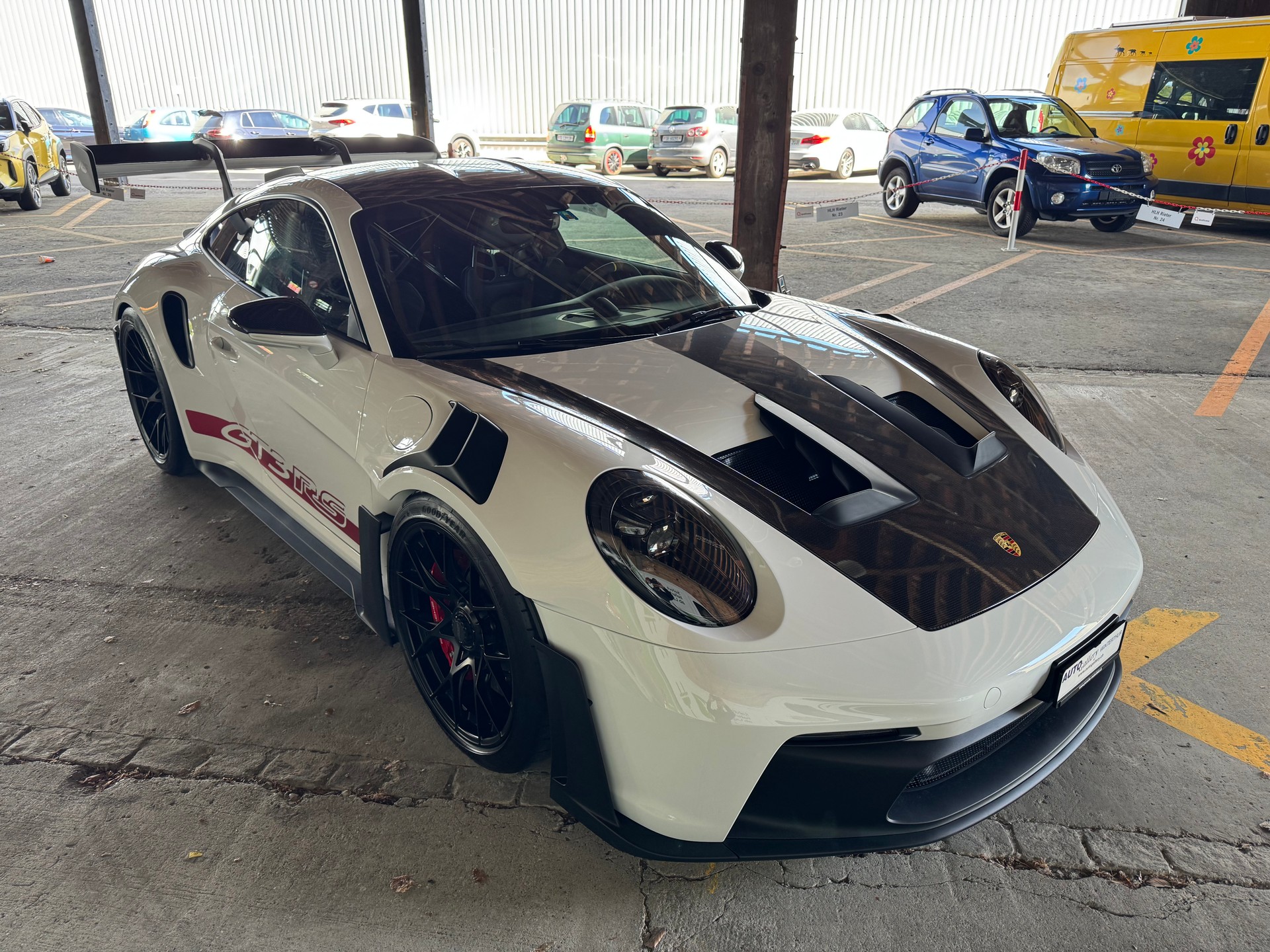 PORSCHE 911 GT3 RS