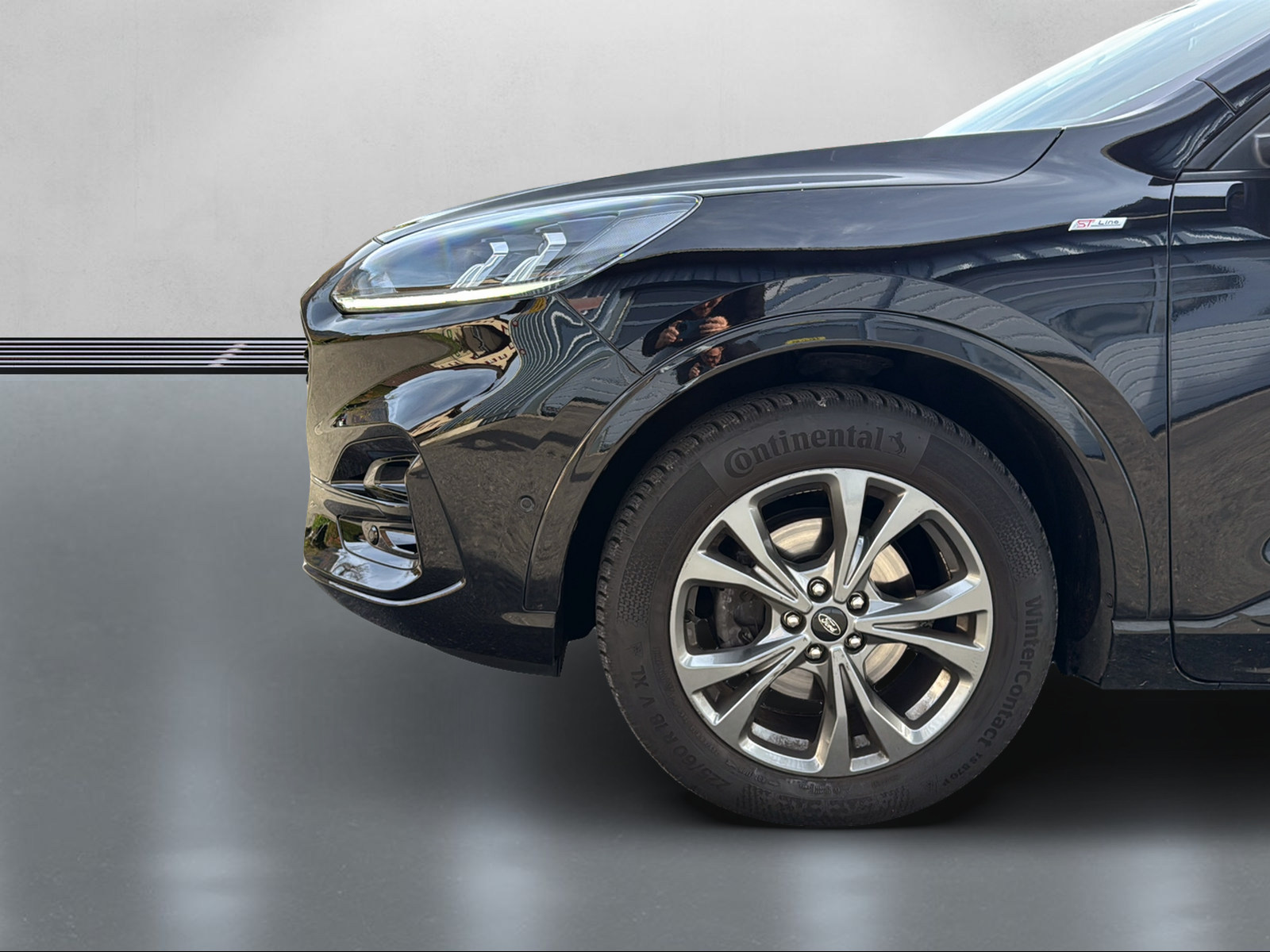 FORD Kuga 2.0 EcoBlue ST-Line 4x4-showroom-element-2