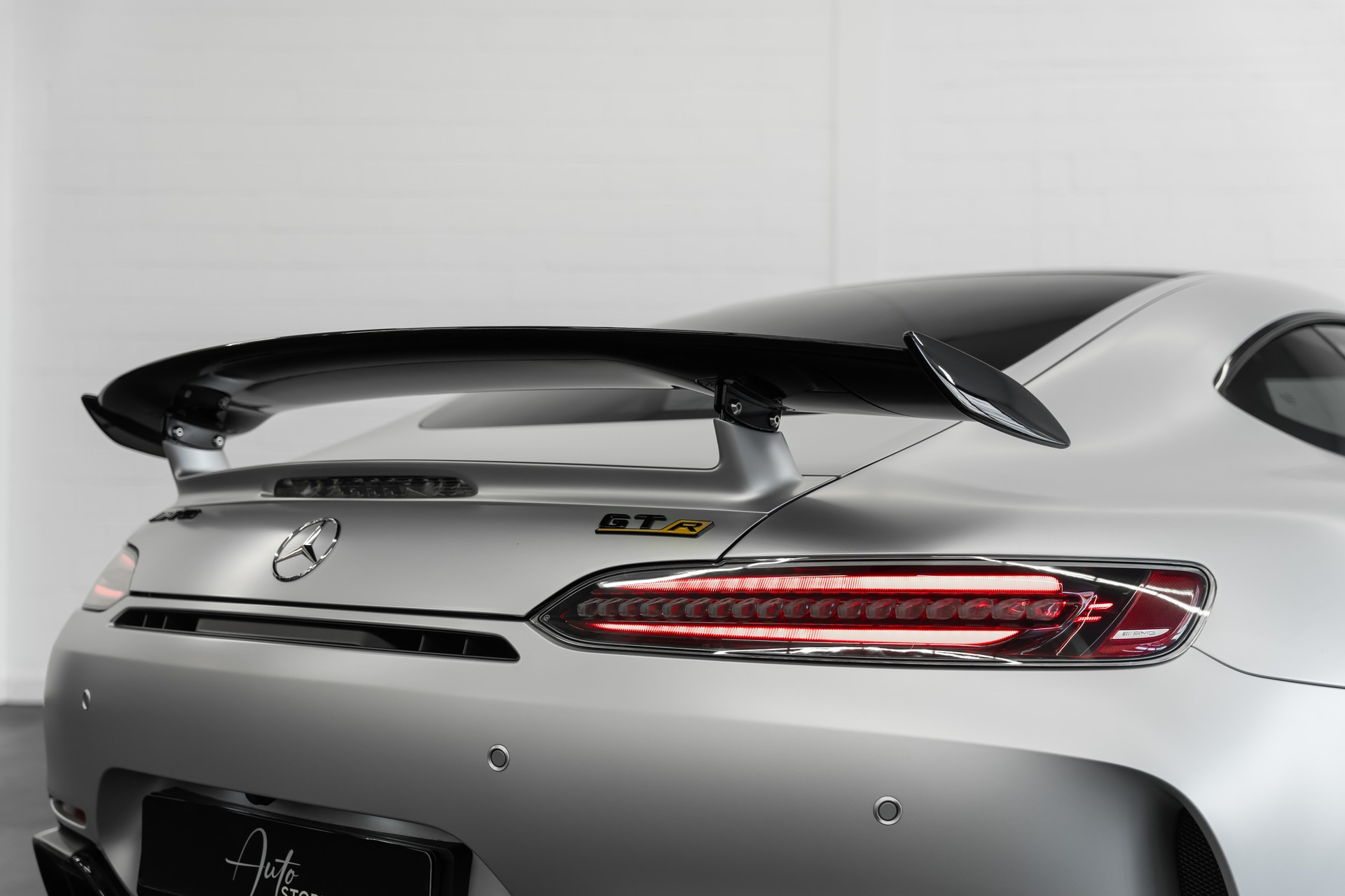 MERCEDES-BENZ AMG GT R Speedshift DCT-image-8